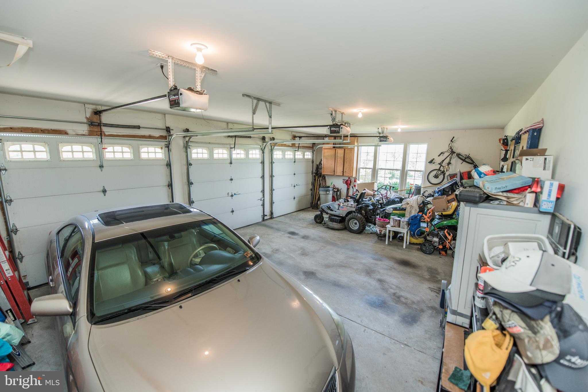 GRANT ACRES ESTATES - Residential