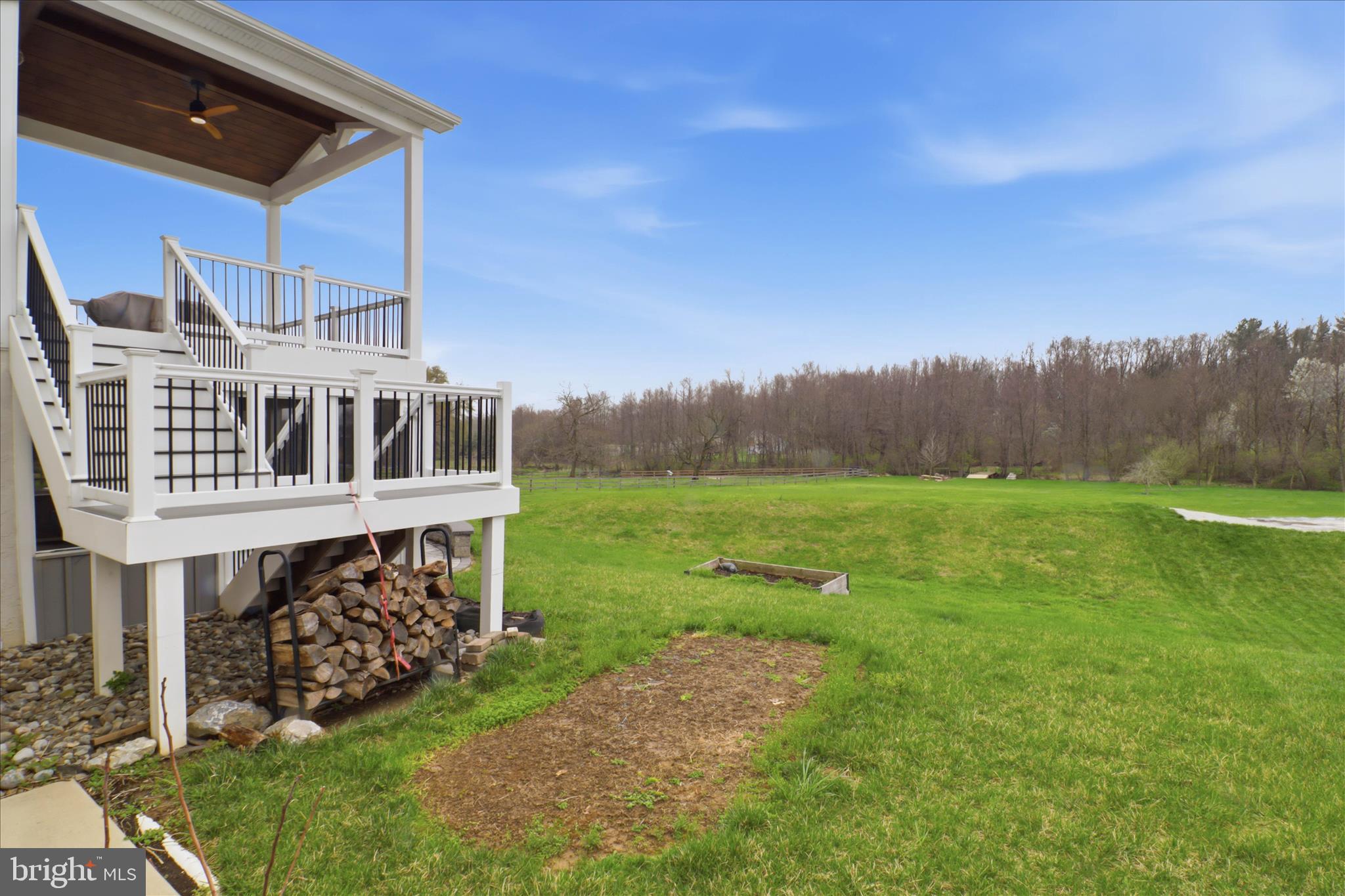 STONEHENGE RESERVE - Residential