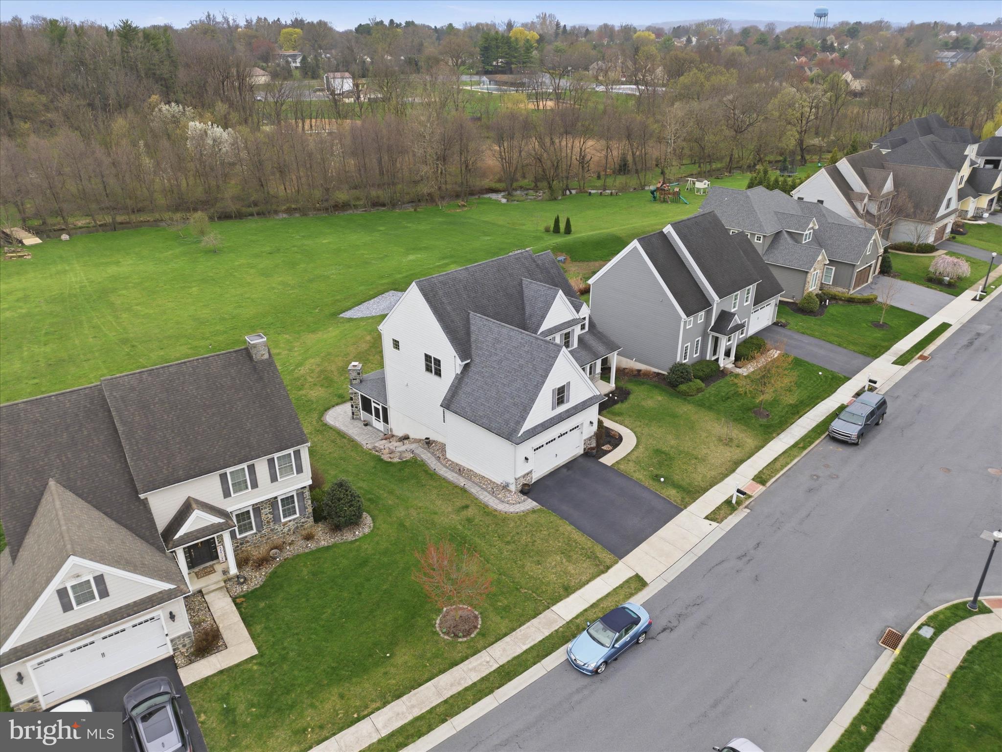 STONEHENGE RESERVE - Residential