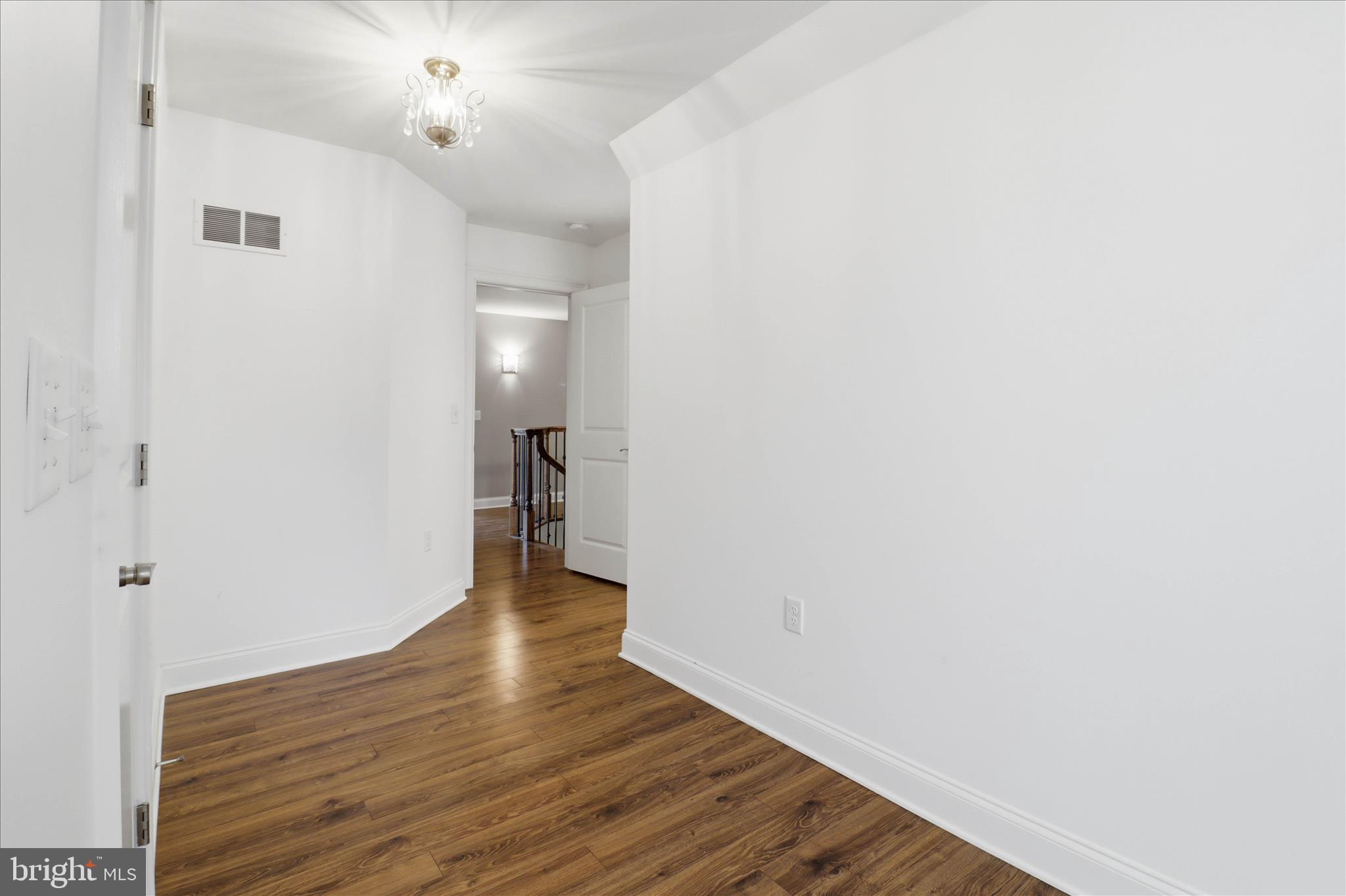 STONEHENGE RESERVE - Residential