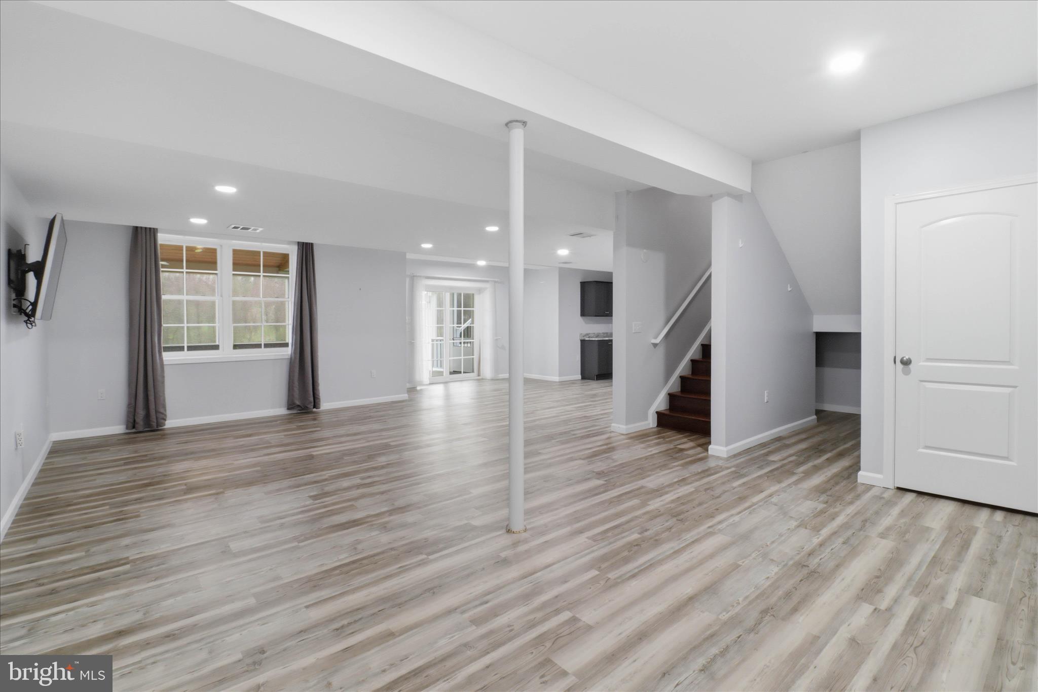 STONEHENGE RESERVE - Residential