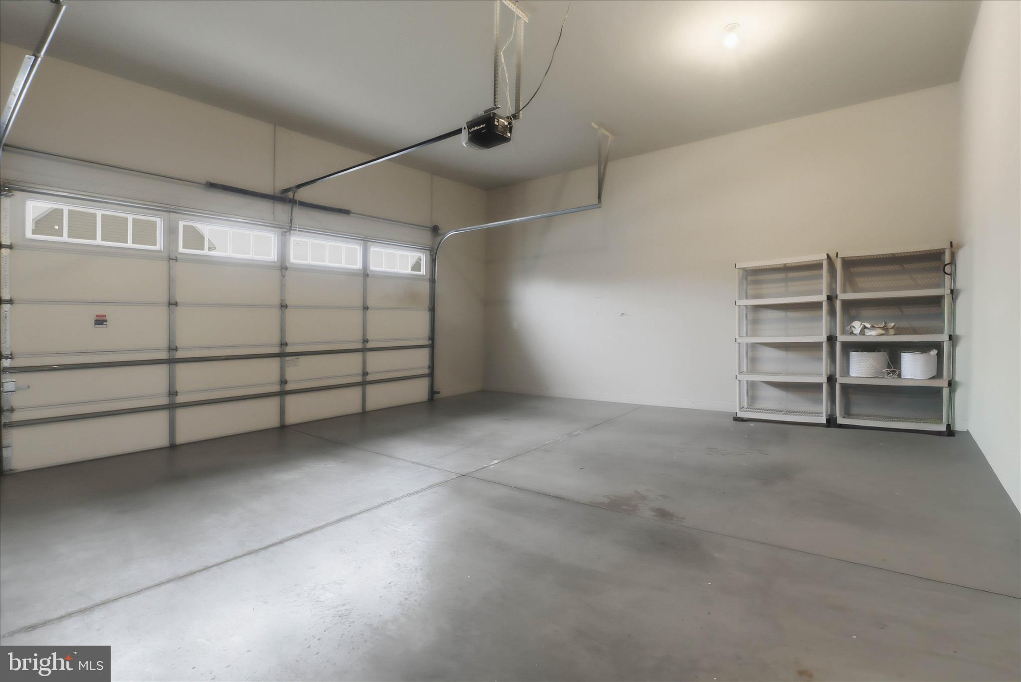 STONEHENGE RESERVE - Residential