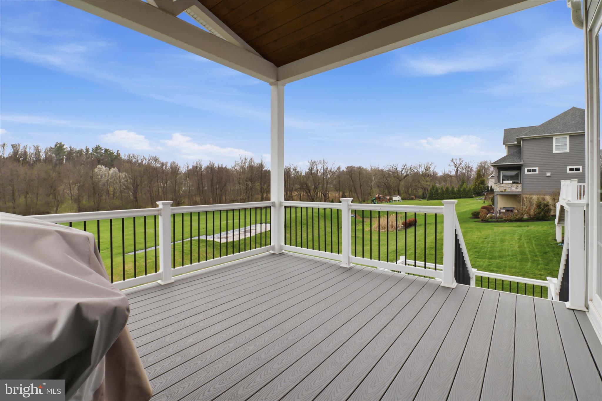 STONEHENGE RESERVE - Residential