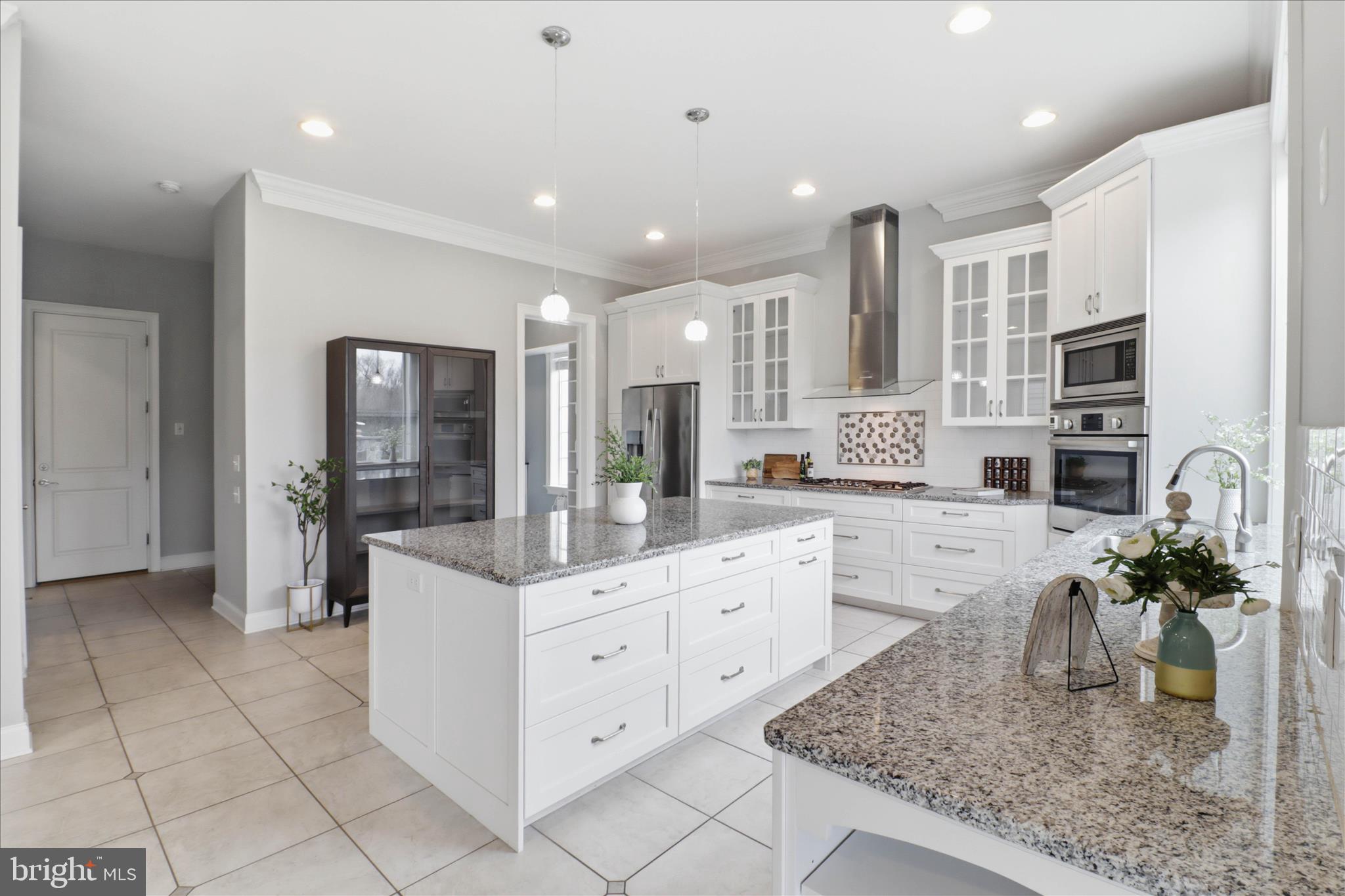 STONEHENGE RESERVE - Residential