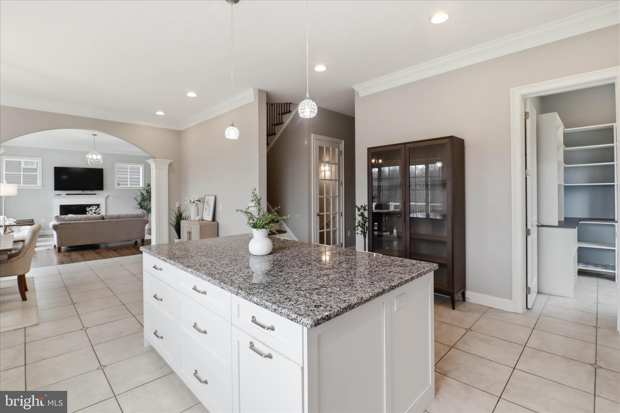 STONEHENGE RESERVE - Residential