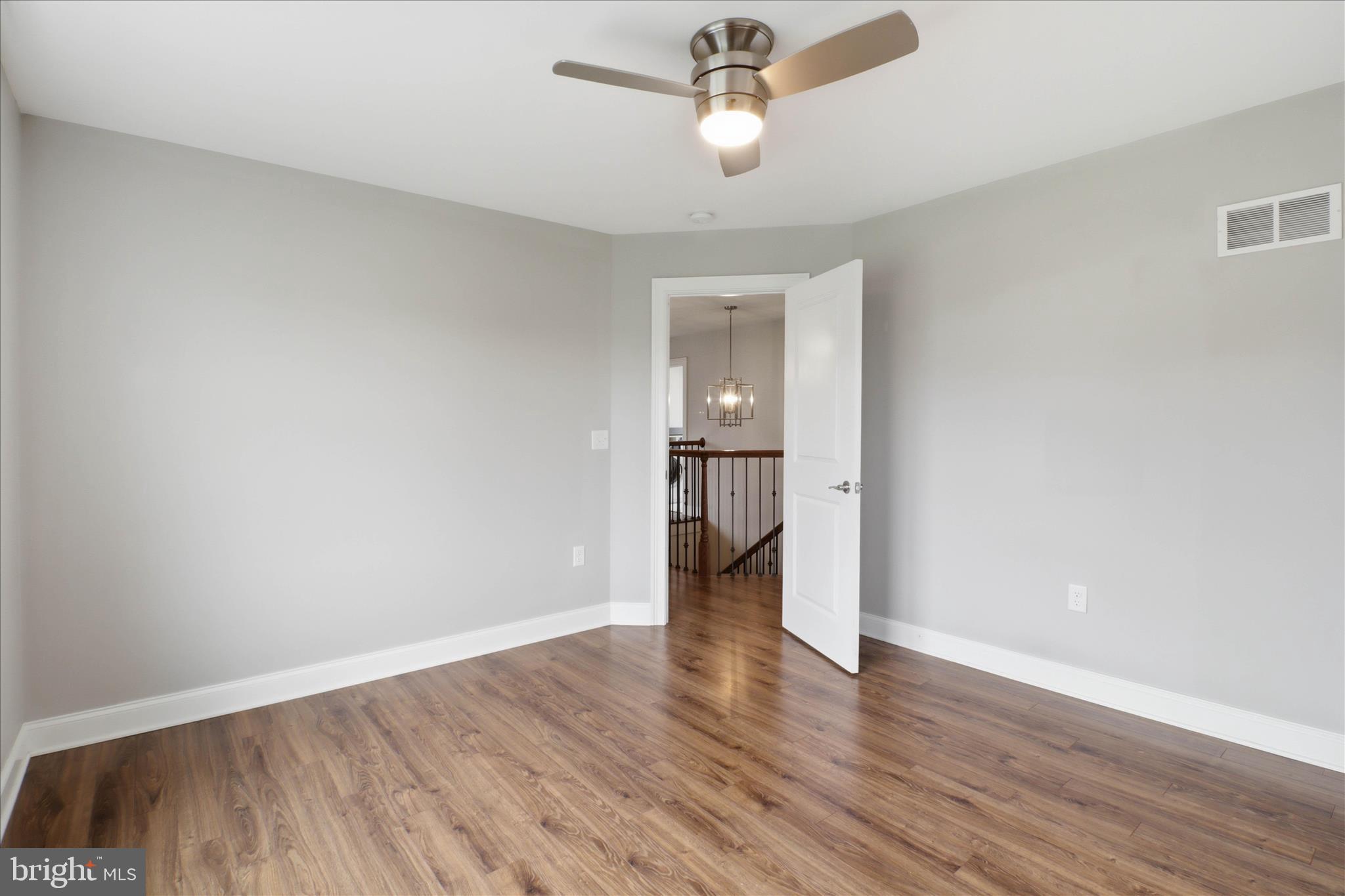 STONEHENGE RESERVE - Residential