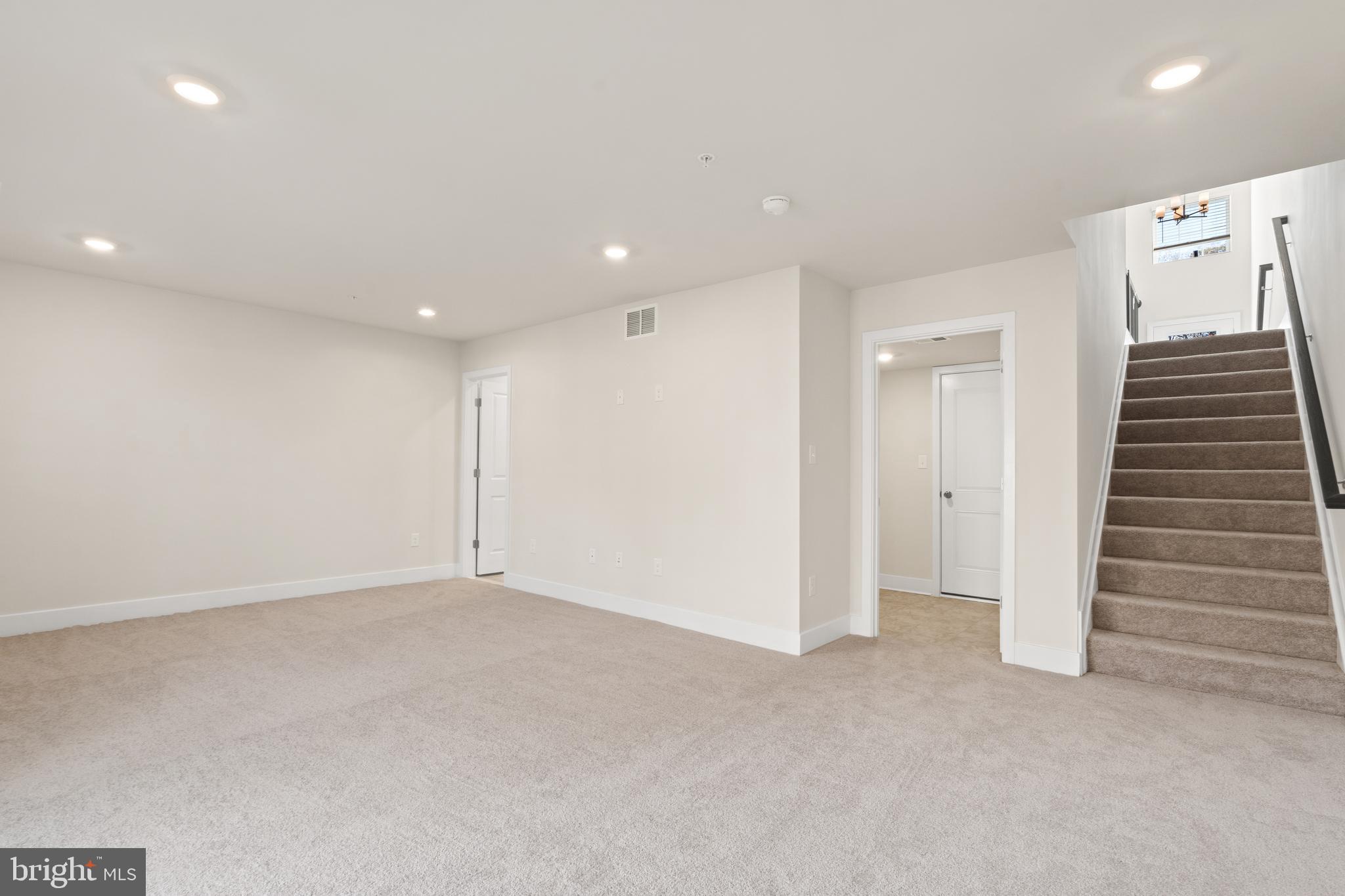 PATAPSCO GLEN - Residential Lease