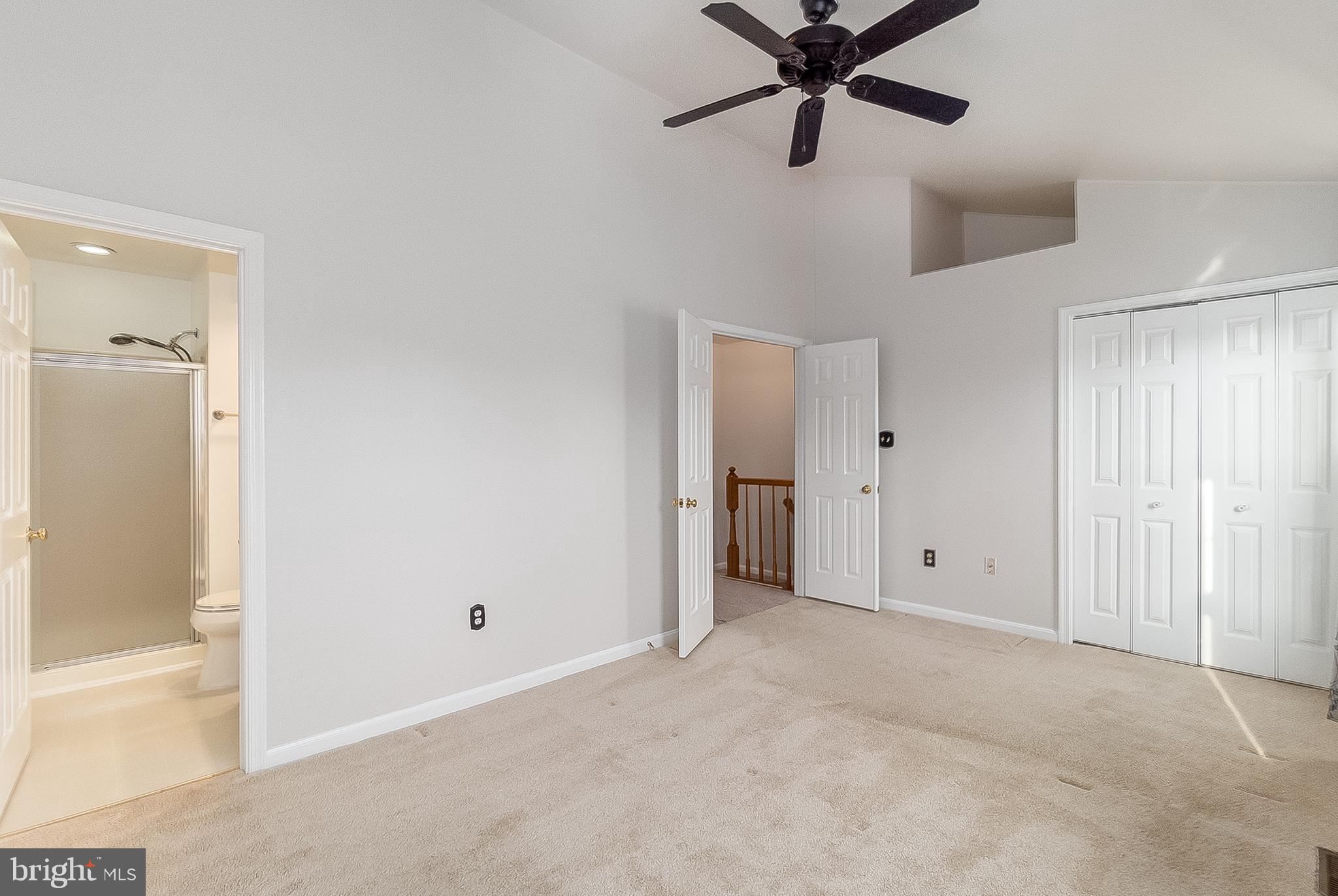 MONCLAIR - Residential