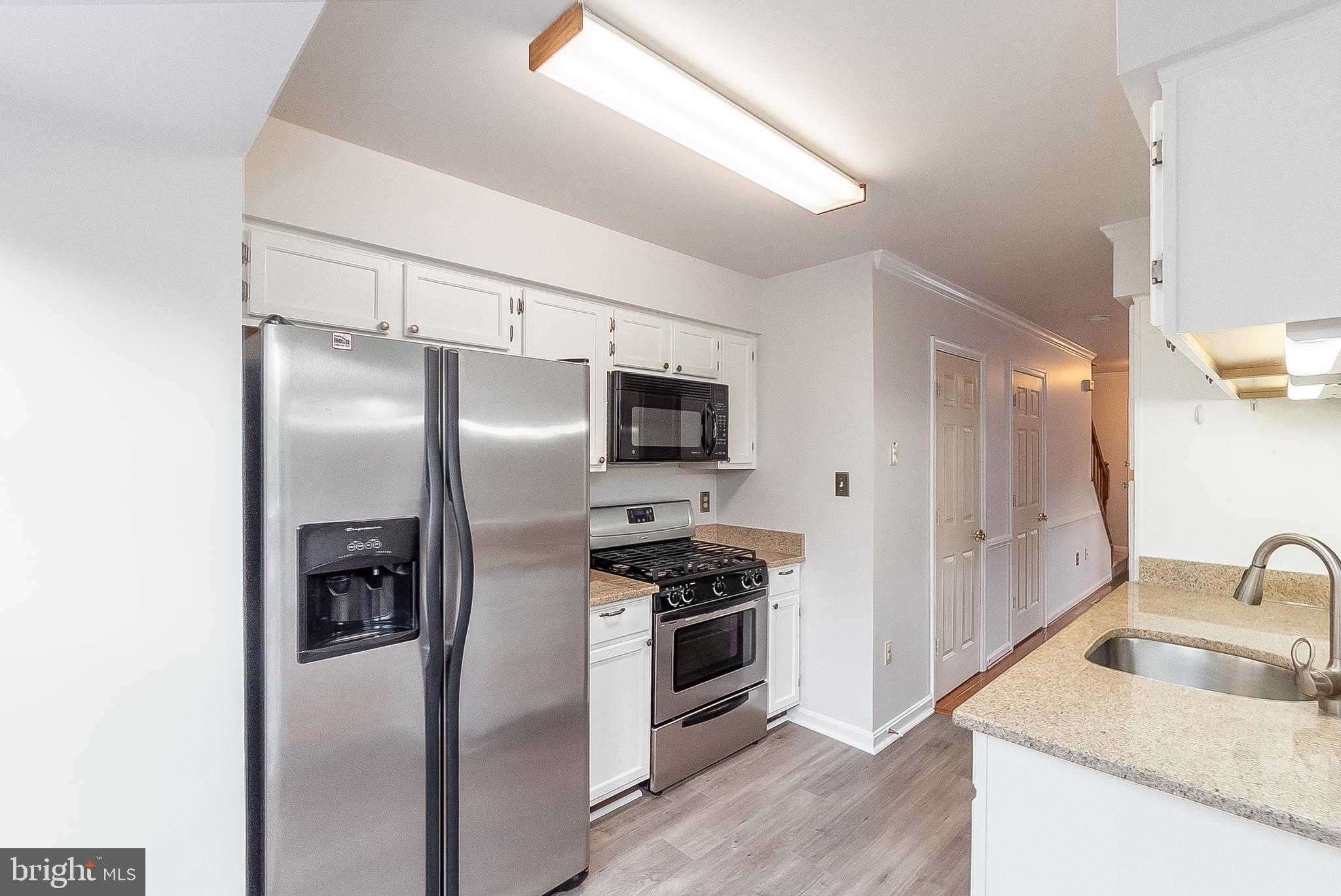 MONCLAIR - Residential