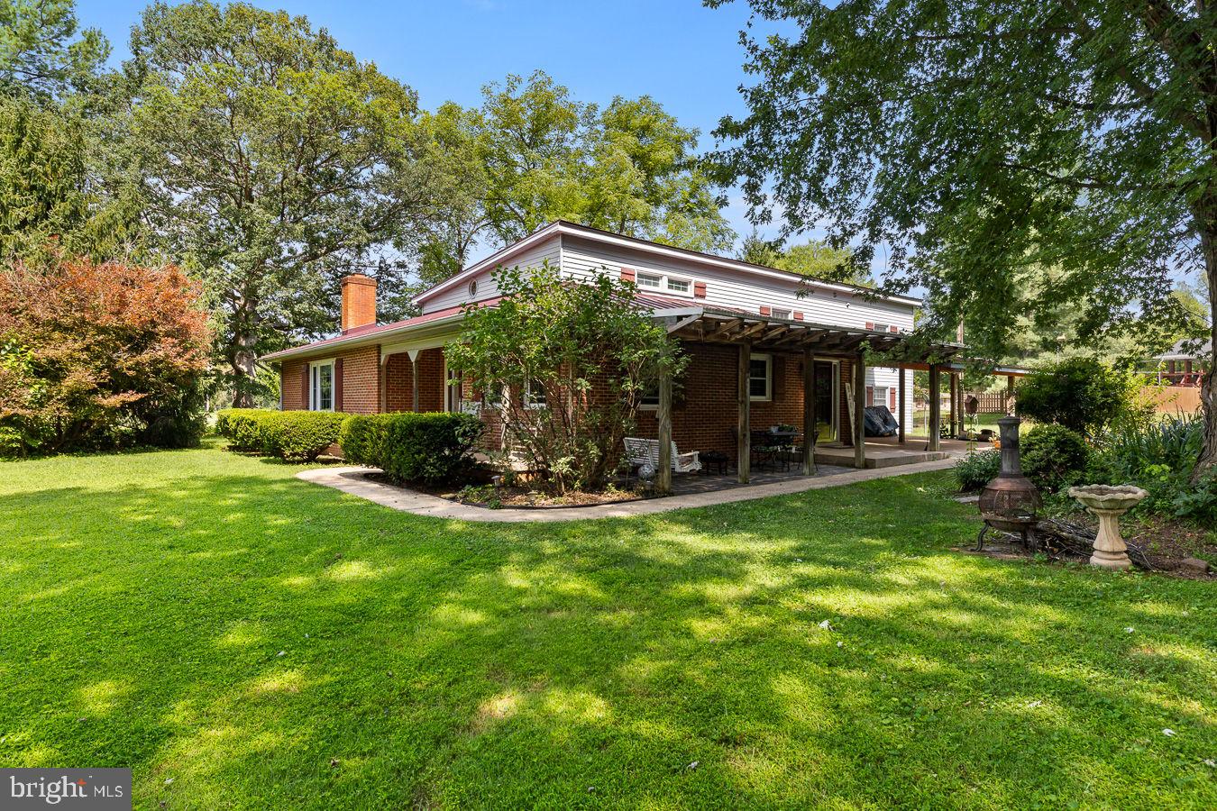 577 OLD FARM ROAD