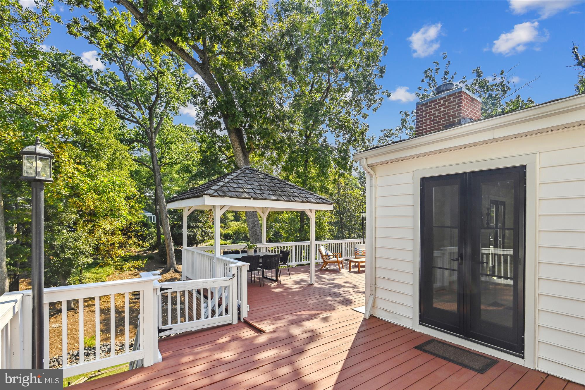 VAUXCLEUSE - Residential