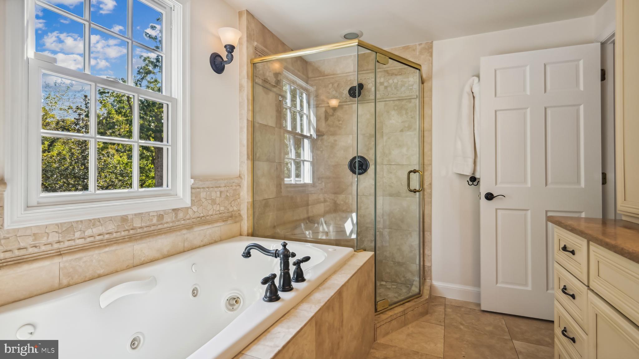 VAUXCLEUSE - Residential