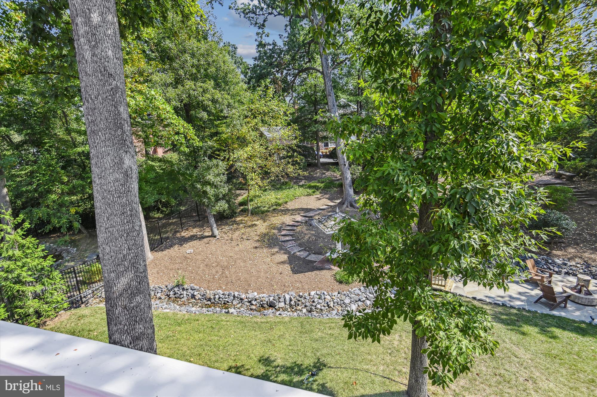 VAUXCLEUSE - Residential