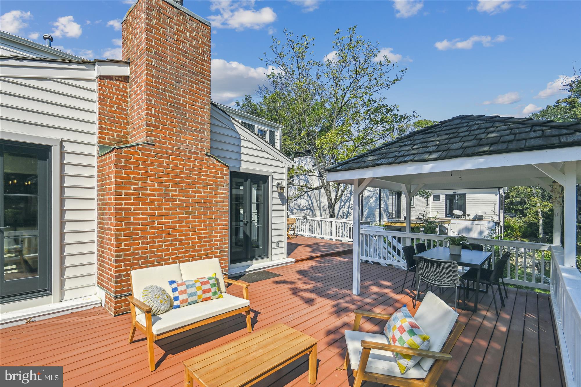 VAUXCLEUSE - Residential