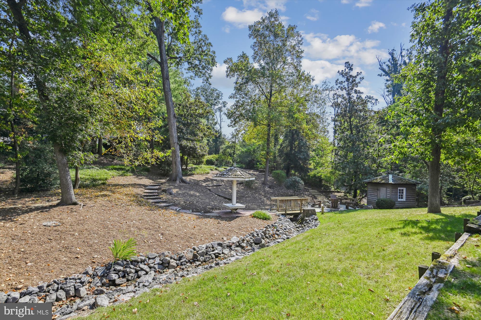 VAUXCLEUSE - Residential