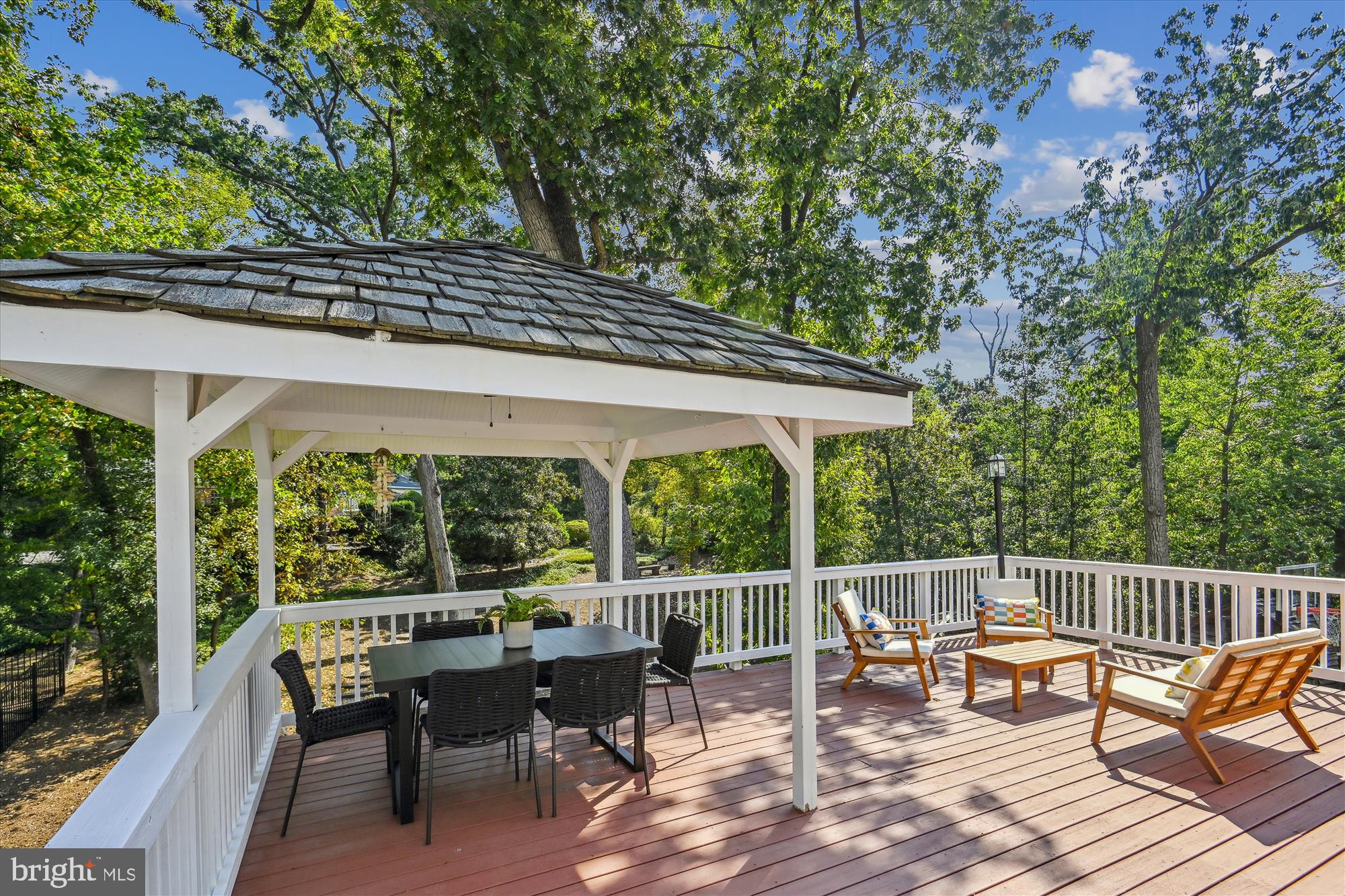 VAUXCLEUSE - Residential