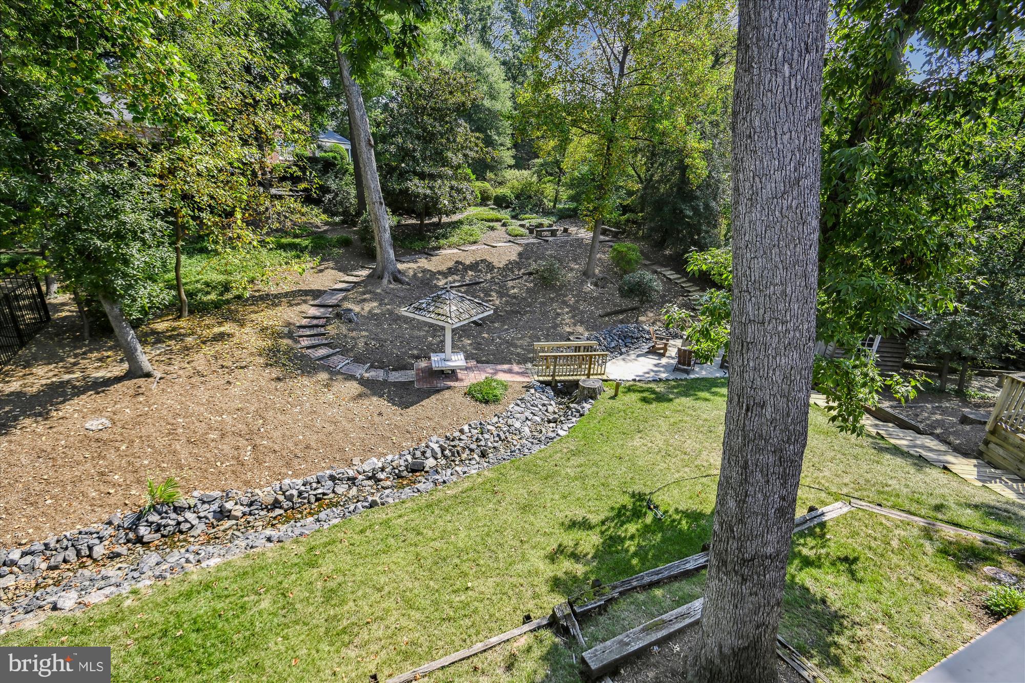 VAUXCLEUSE - Residential