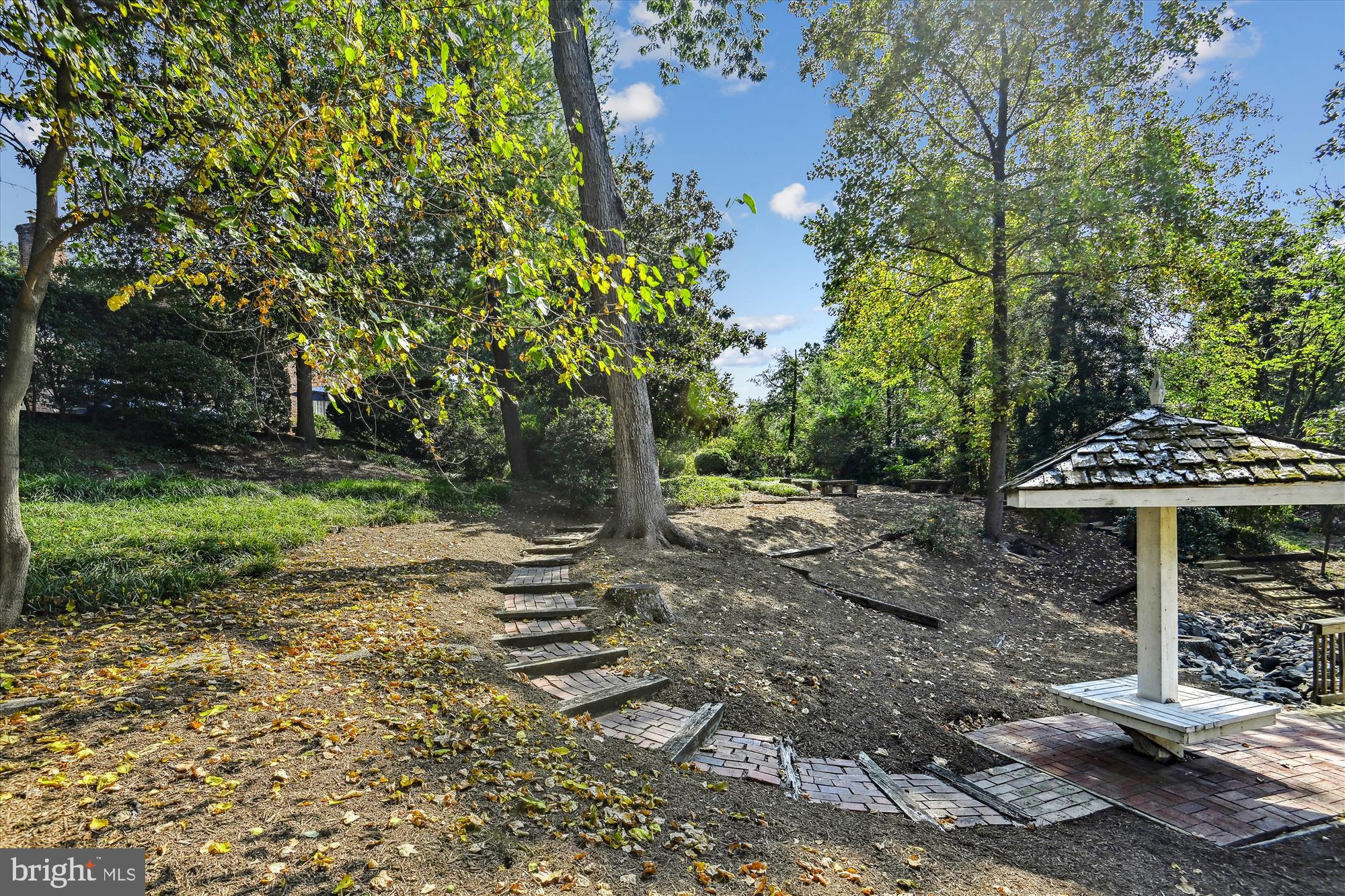 VAUXCLEUSE - Residential