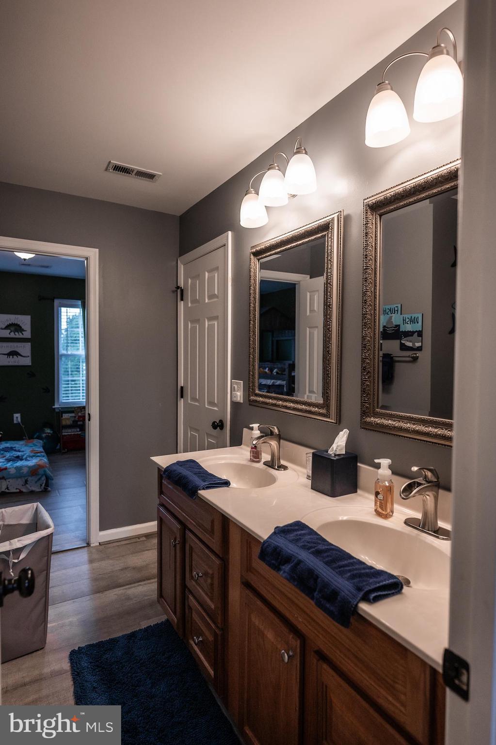 GAP VIEW VILLAGE - Residential