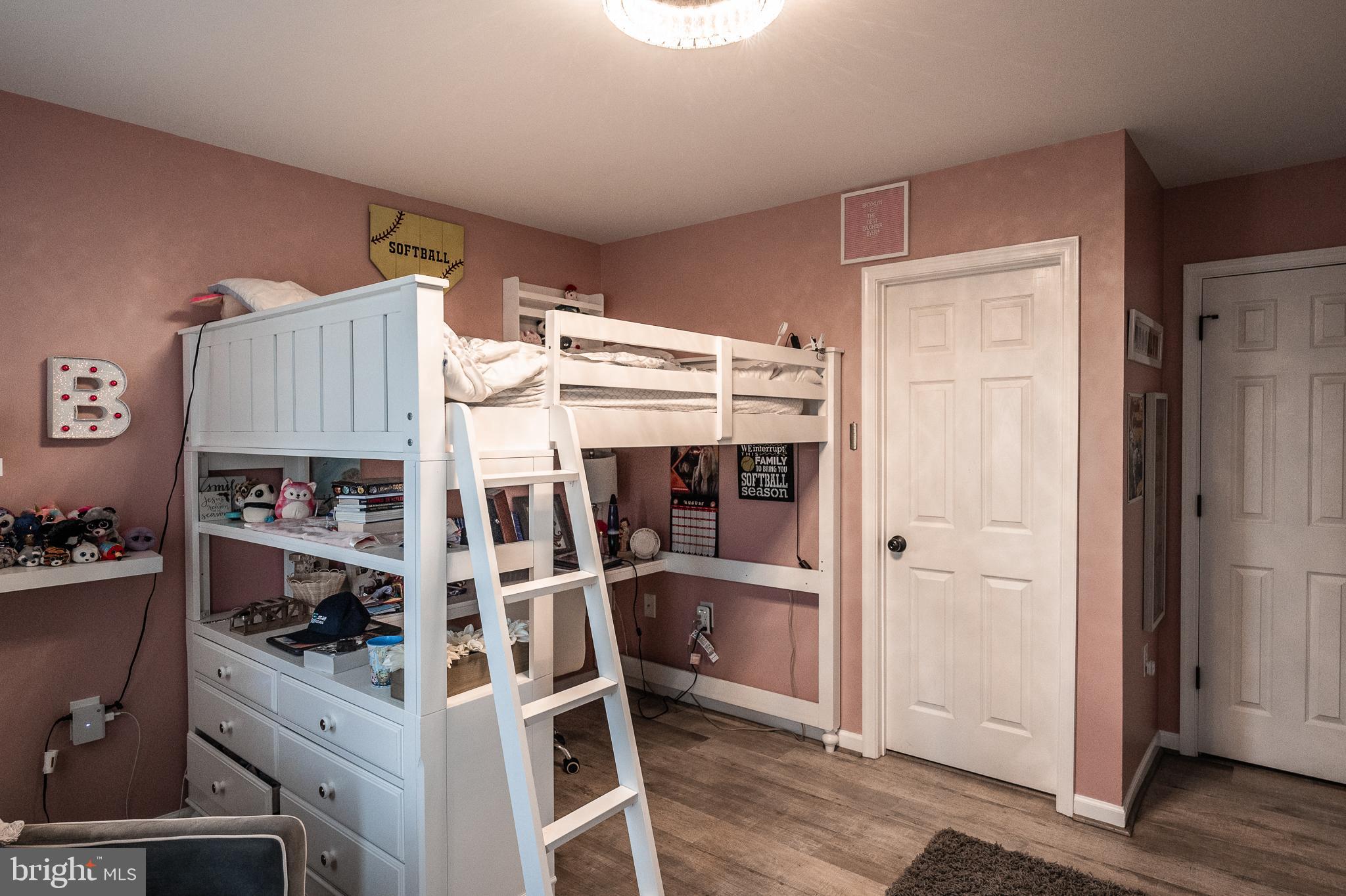 GAP VIEW VILLAGE - Residential