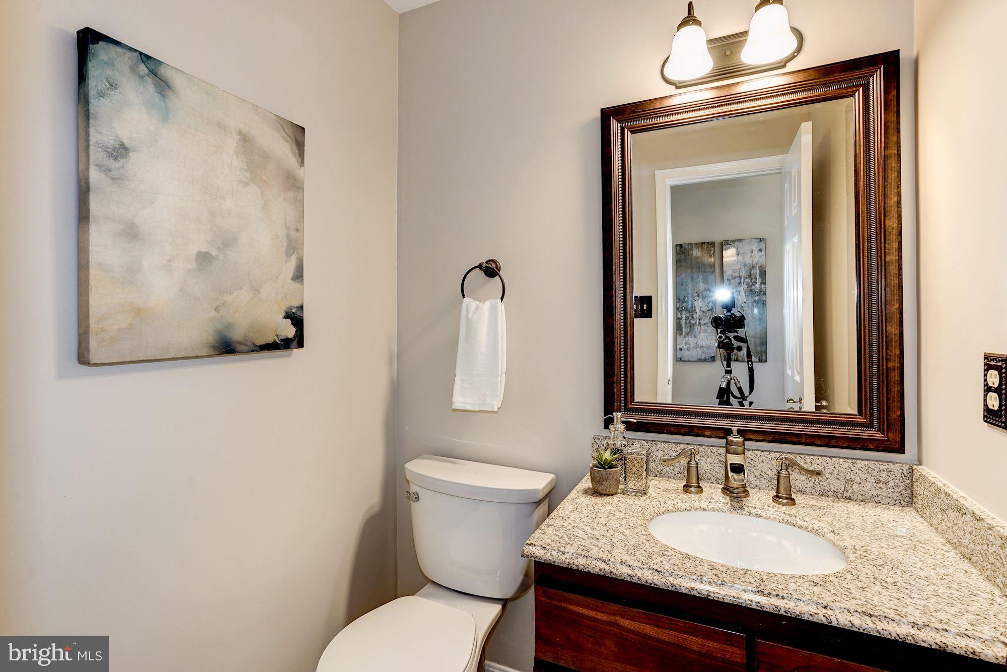 LAKE DEVEREUX - Residential