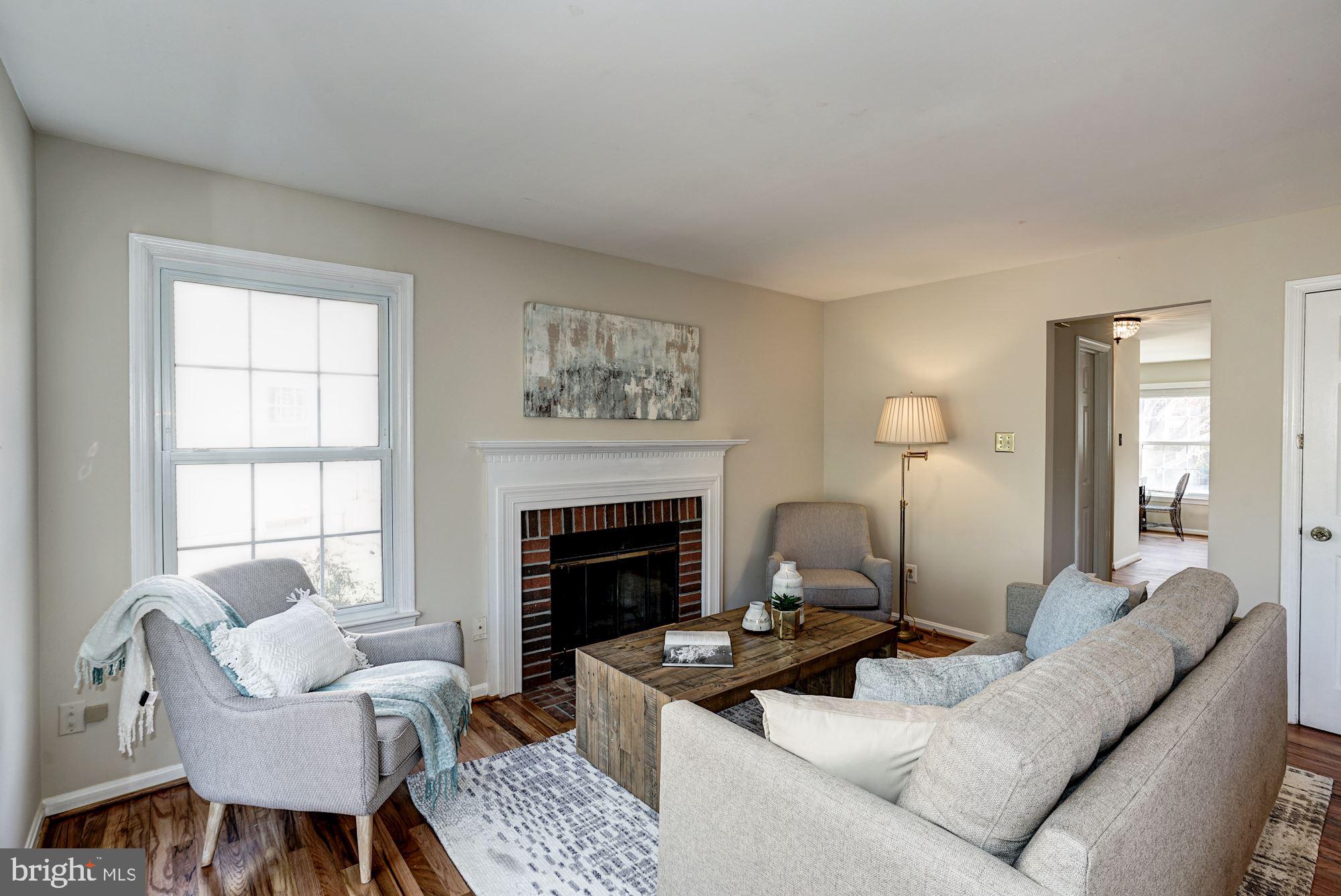 LAKE DEVEREUX - Residential