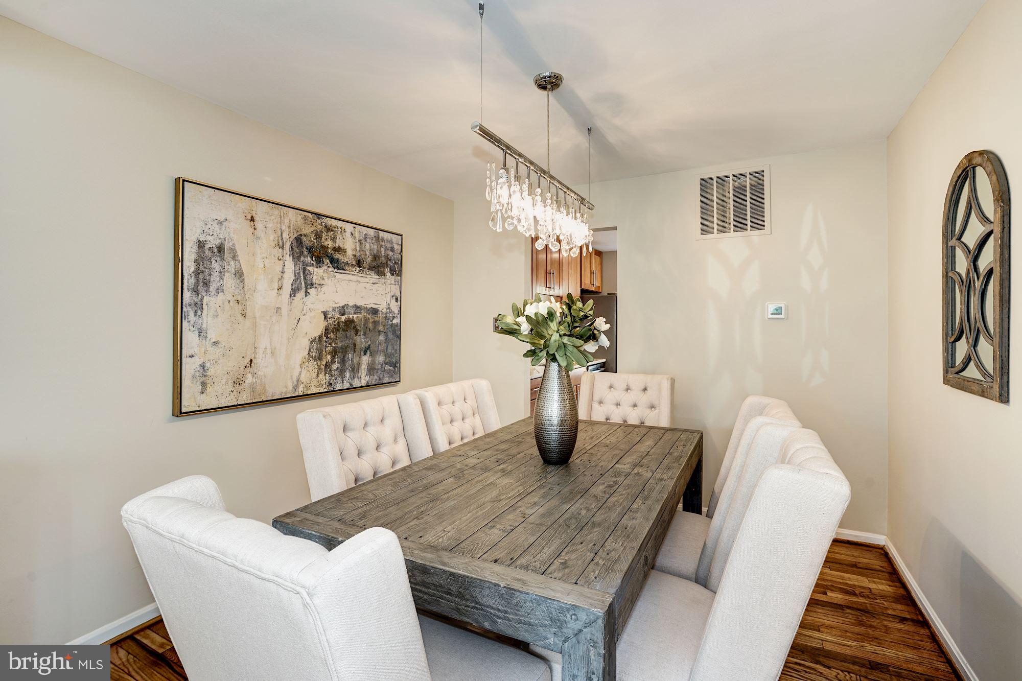 LAKE DEVEREUX - Residential