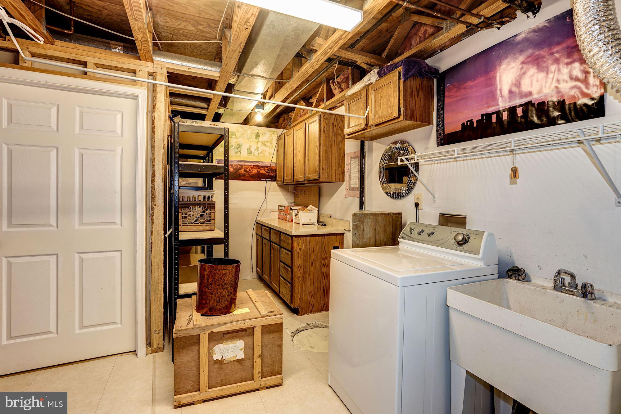 LAKE DEVEREUX - Residential