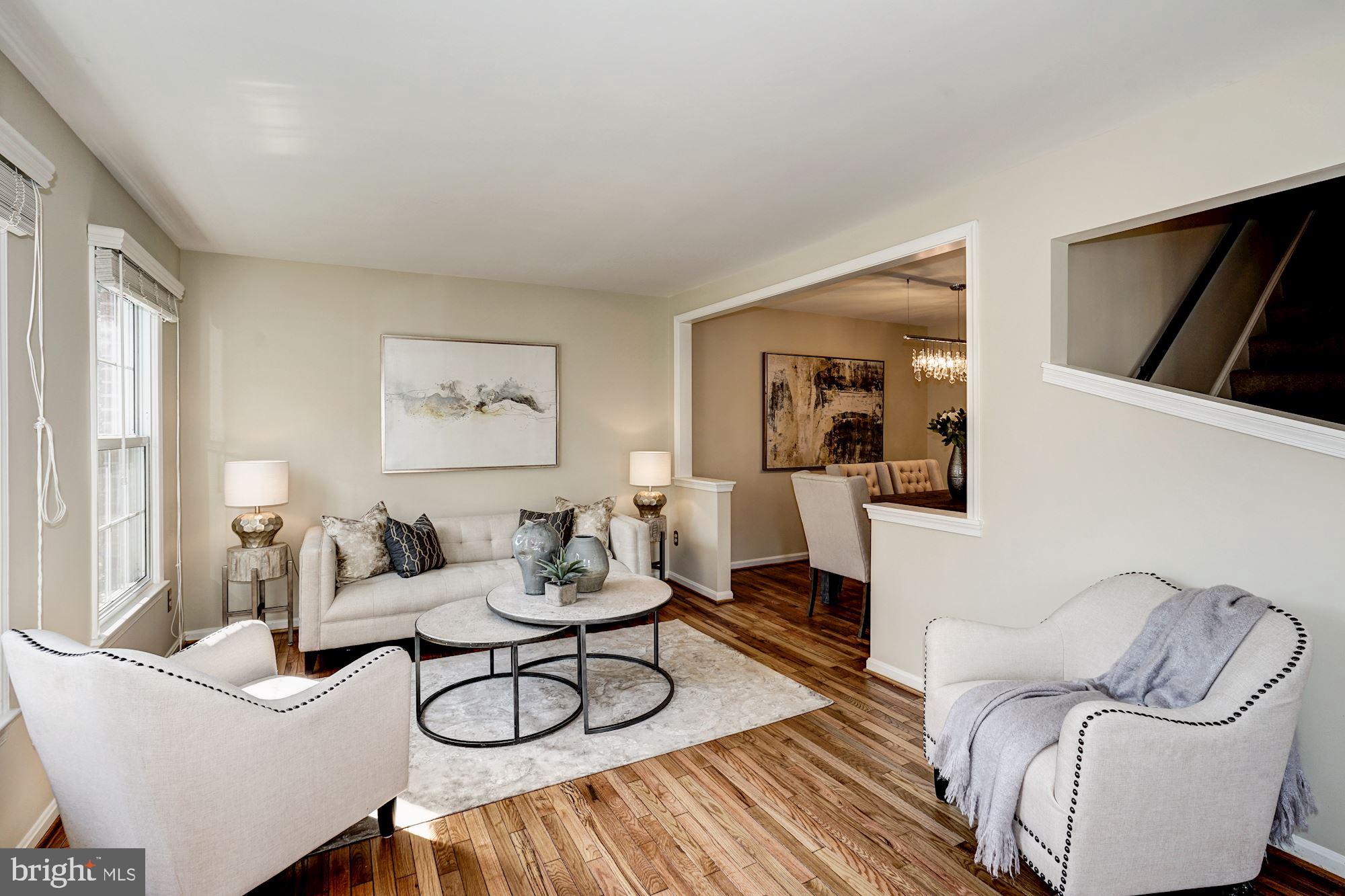 LAKE DEVEREUX - Residential