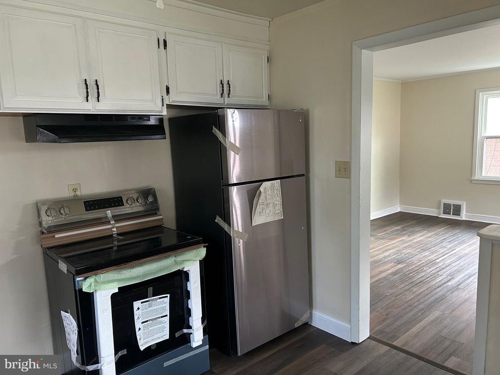 Photo of 2527 N George Street, YORK, PA 17406 (MLS # PAYK2094844)