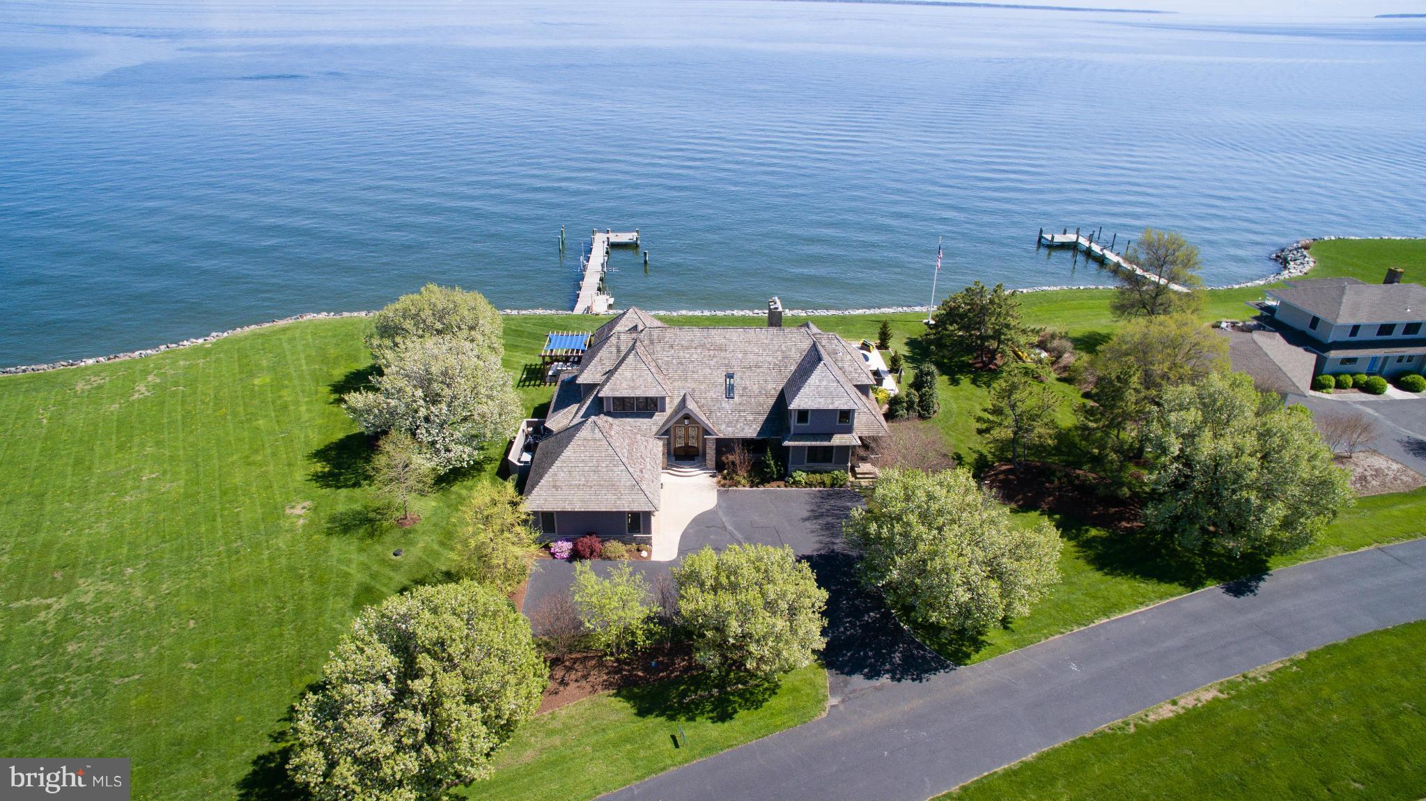 COVE CREEK CLUB - Residential