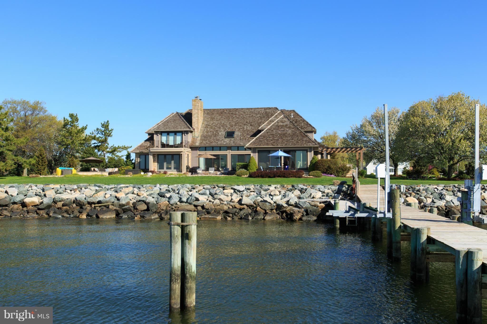 COVE CREEK CLUB - Residential