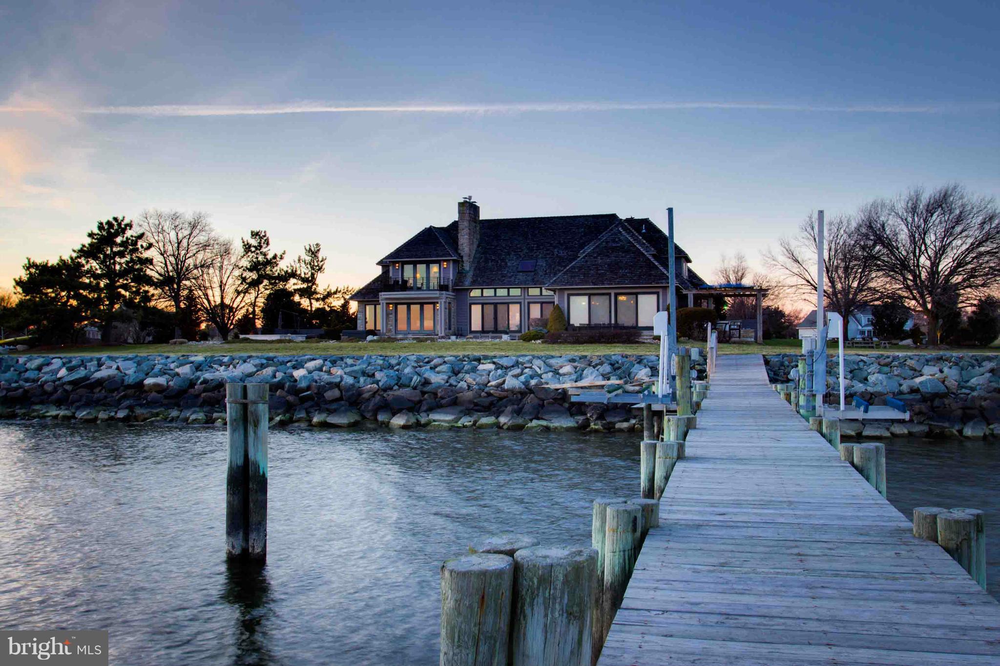 COVE CREEK CLUB - Residential