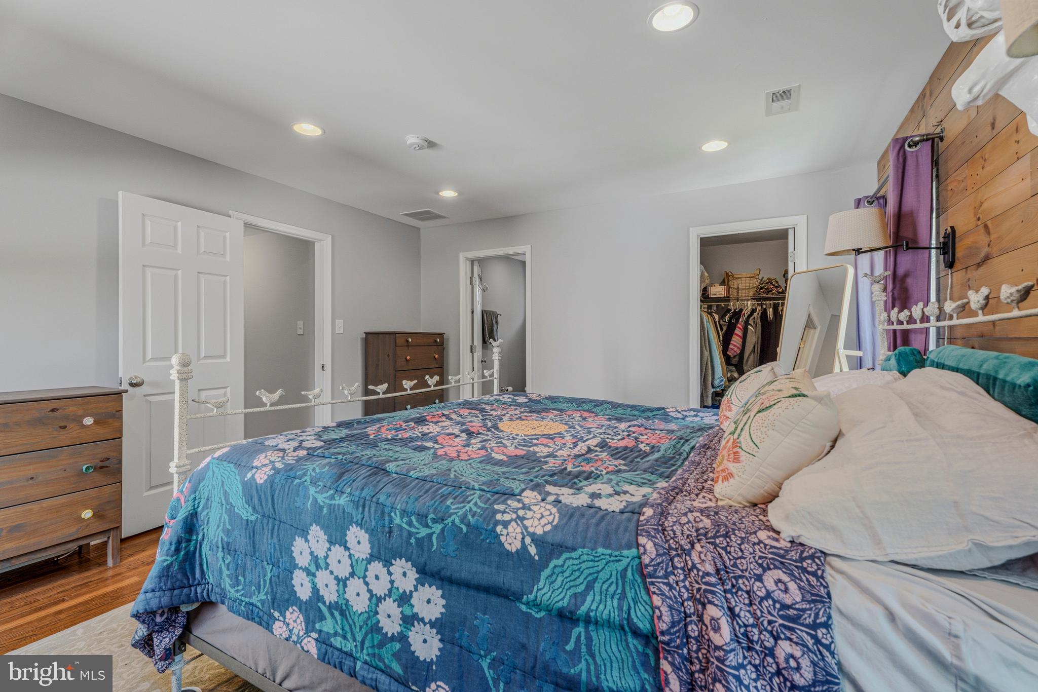 GREENBRIER - Residential
