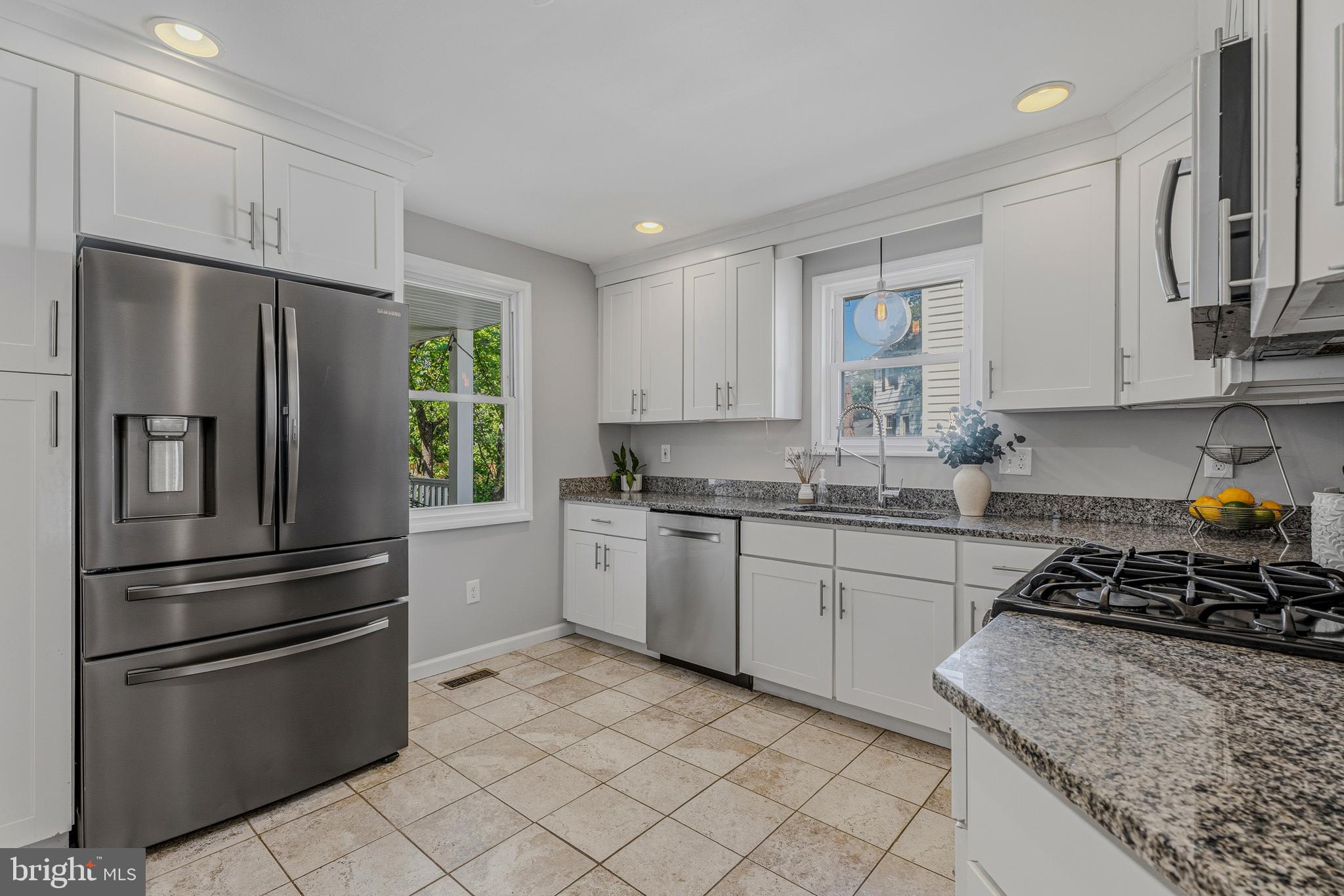 GREENBRIER - Residential