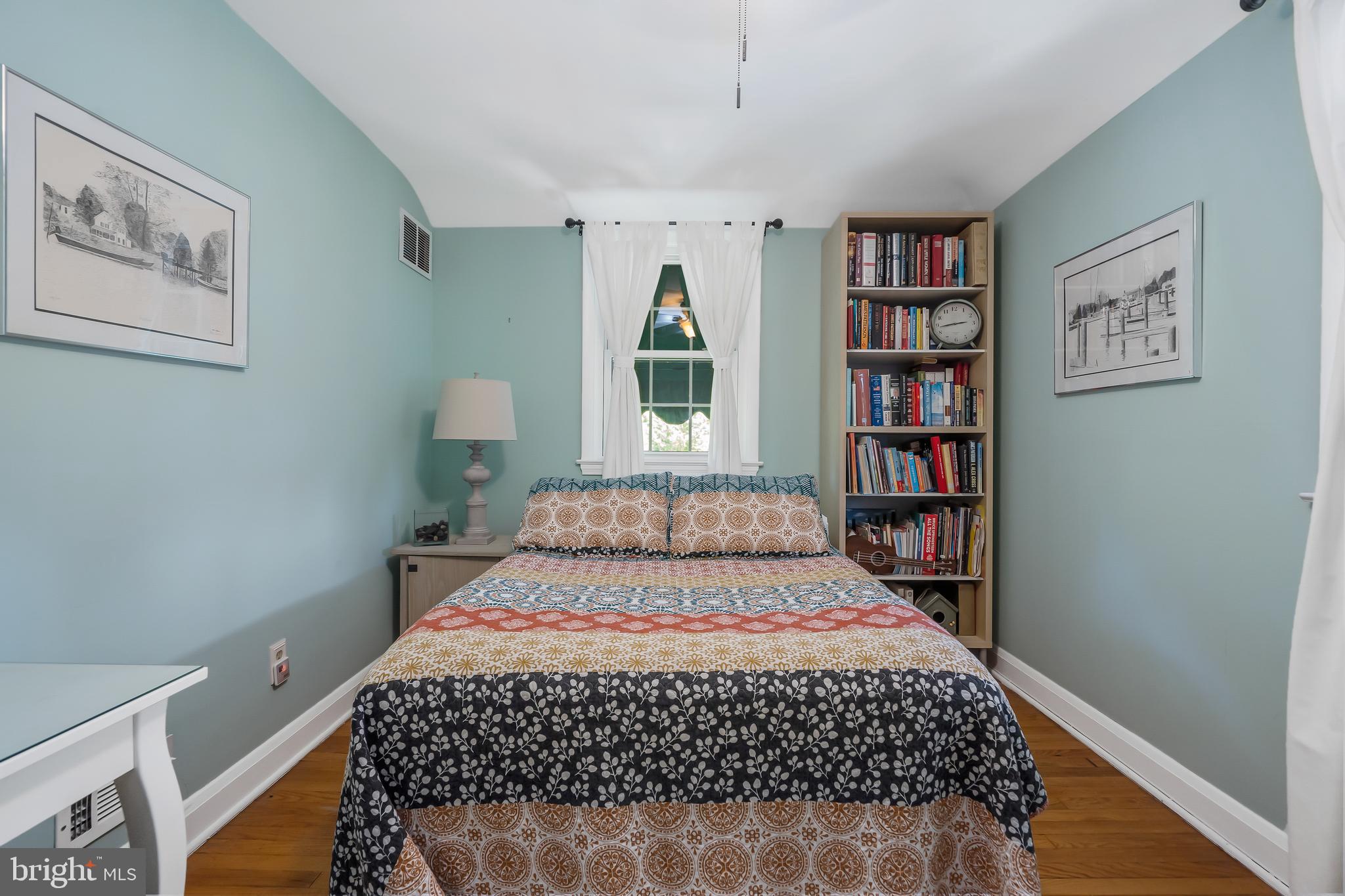 KNETTISHALL - Residential