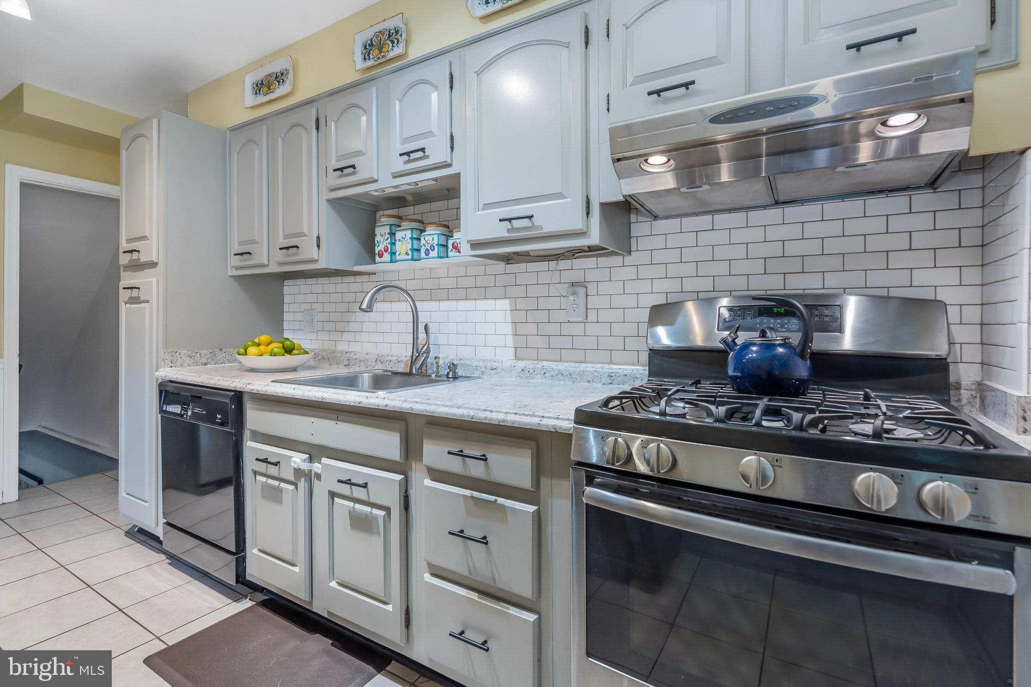 KNETTISHALL - Residential