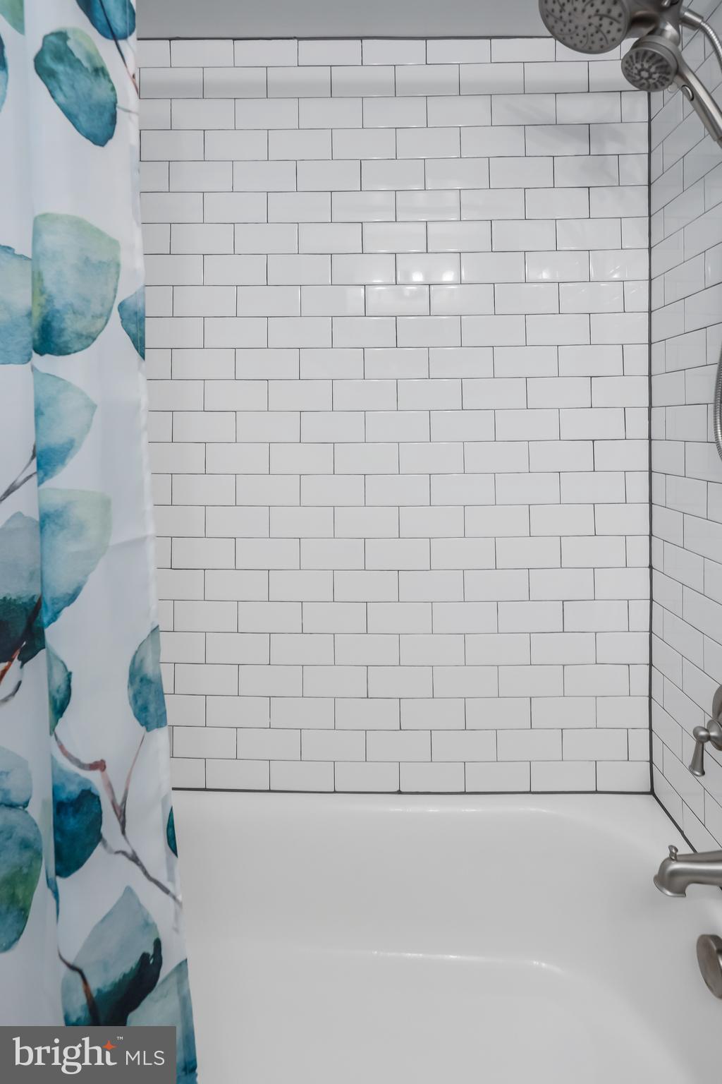 KNETTISHALL - Residential