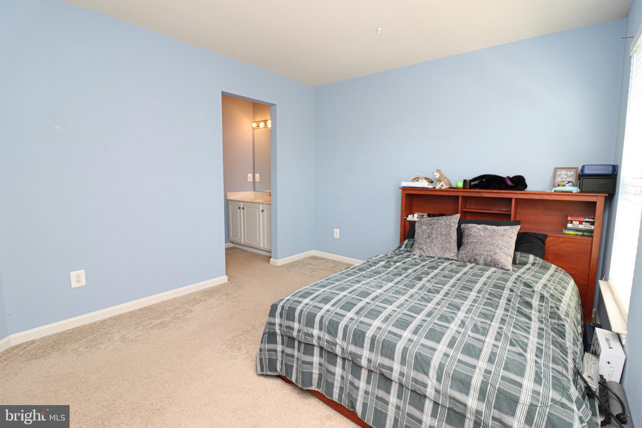 SOUTH RIDING - Residential