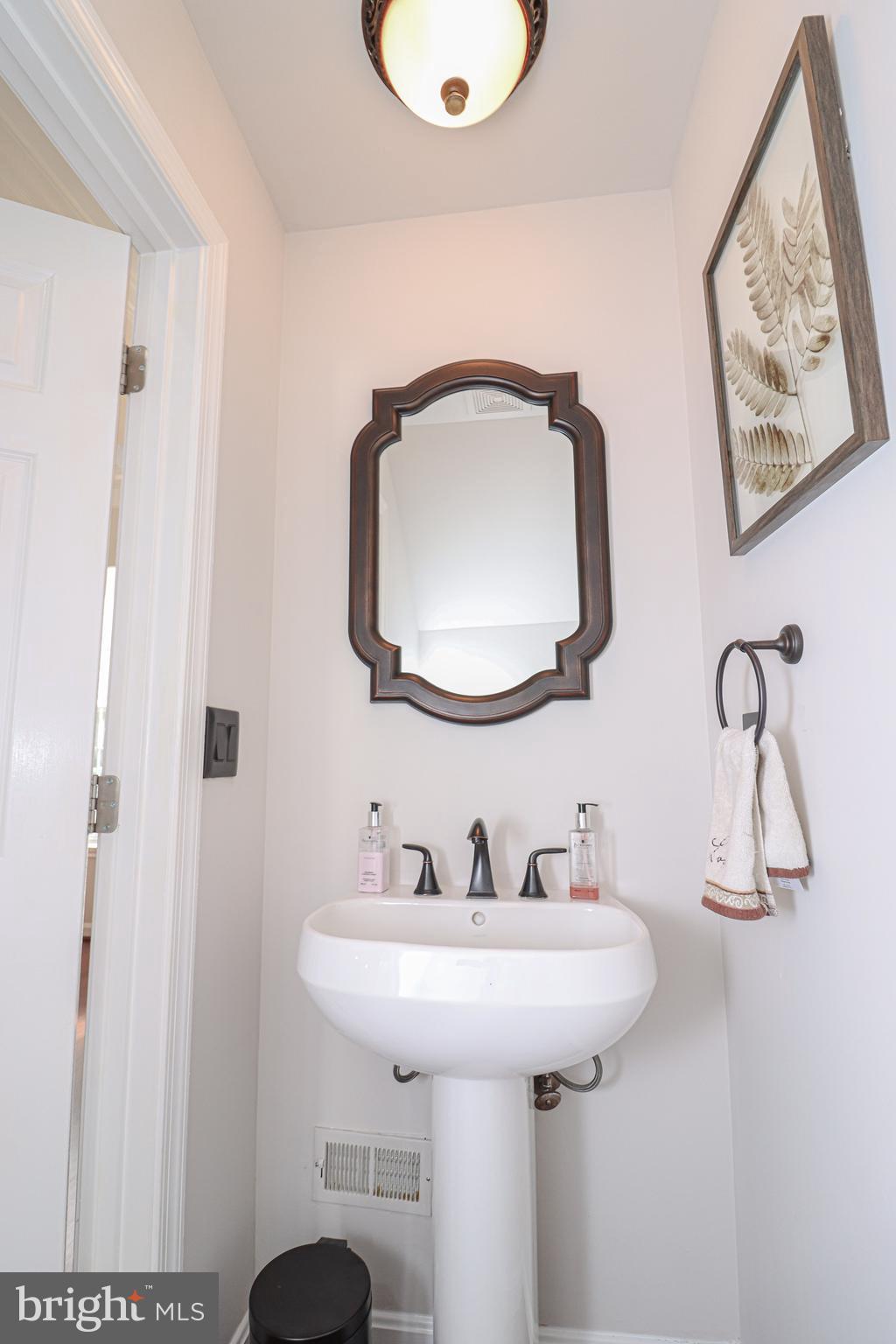 SOUTH RIDING - Residential