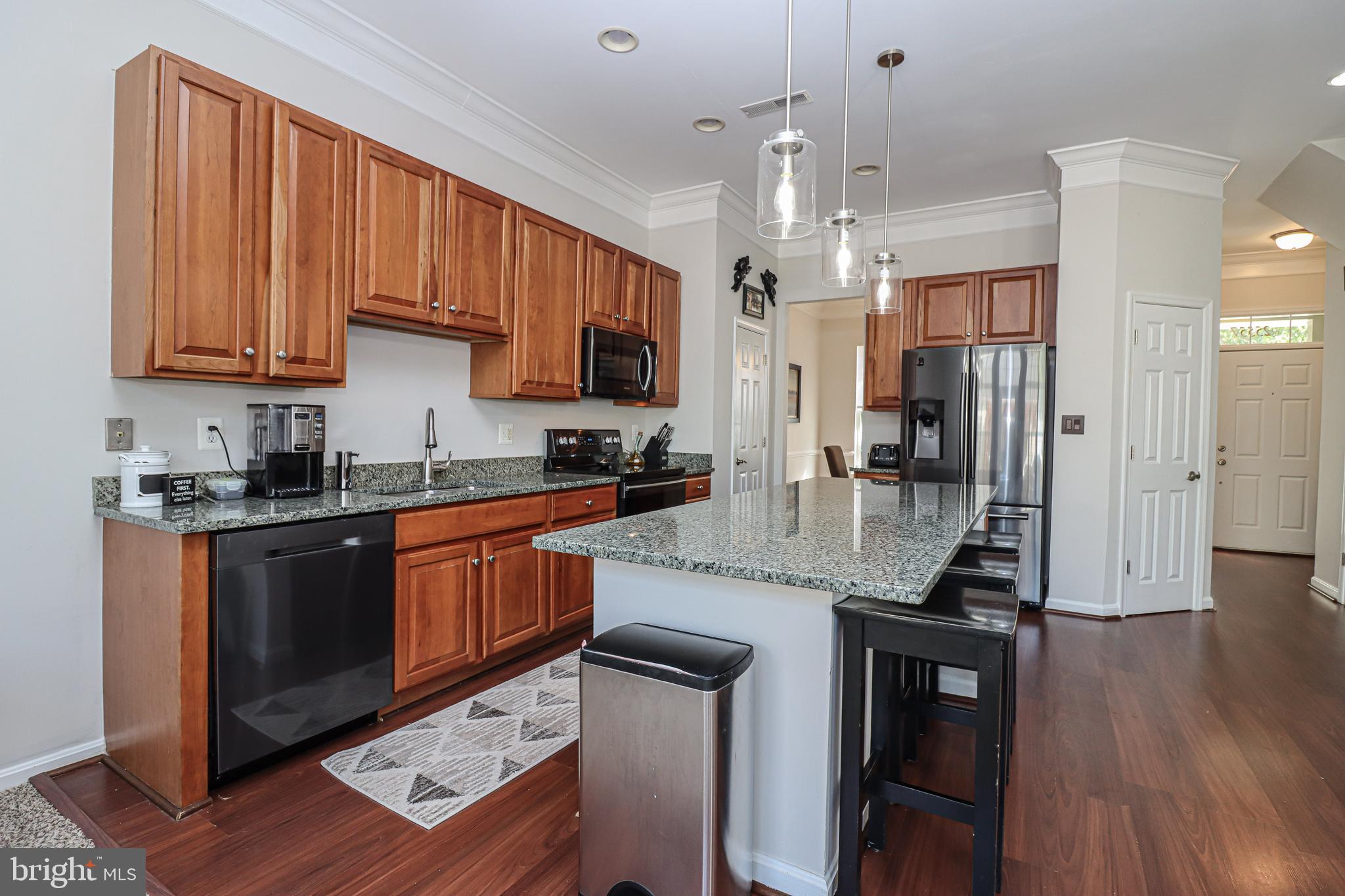 SOUTH RIDING - Residential