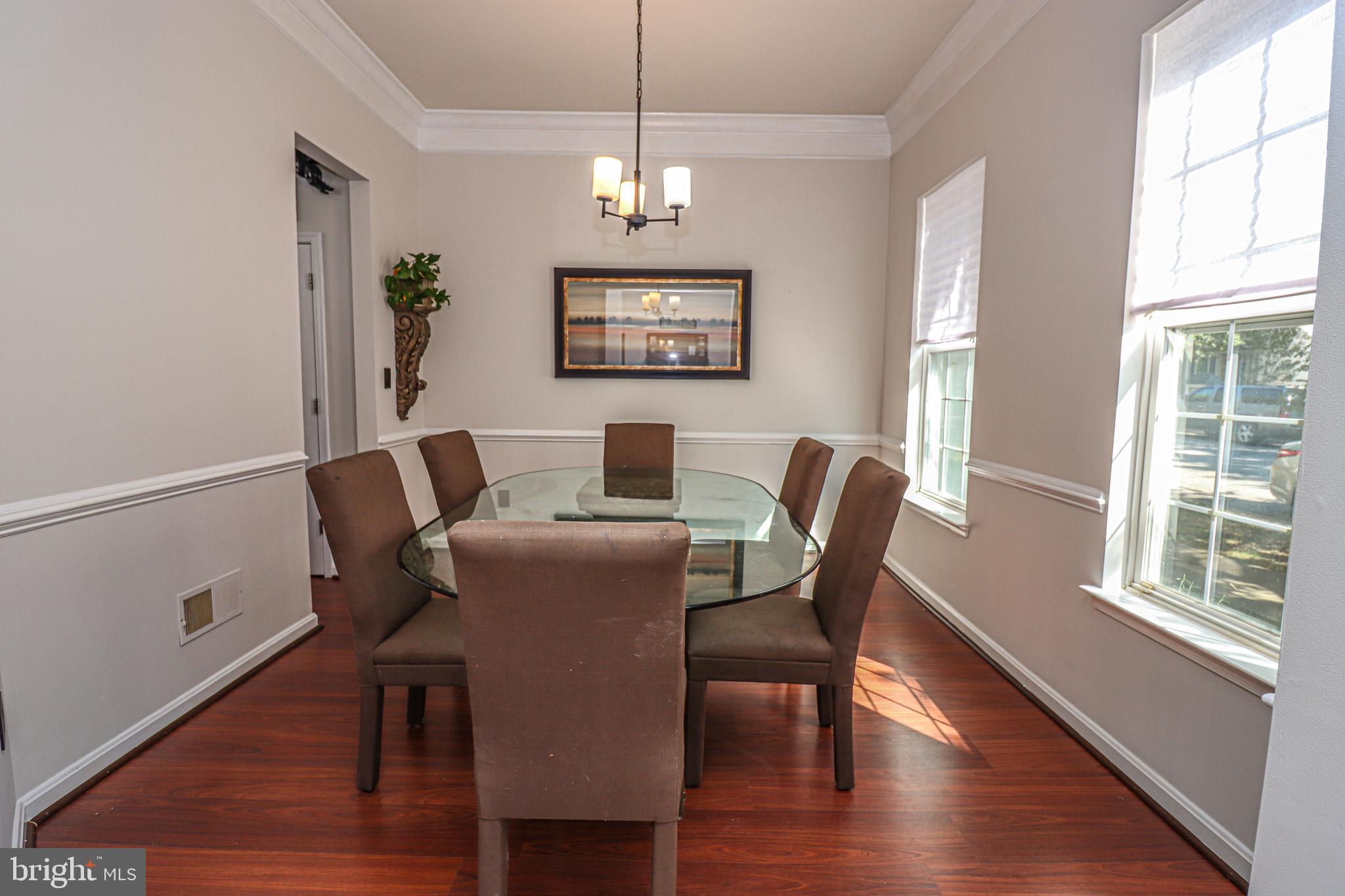 SOUTH RIDING - Residential