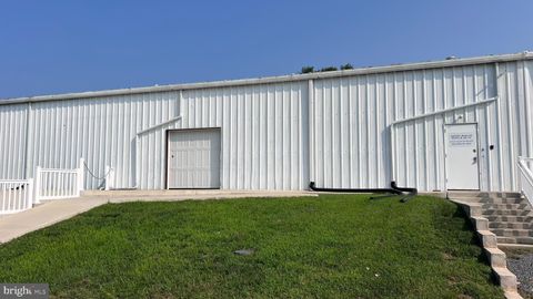 Photo of 6 NE Salevan Place, MILFORD, DE 19963 (MLS # DEKT2038058) Photo of 6 NE Salevan Place, MILFORD, DE 19963 (MLS # DEKT2038058)