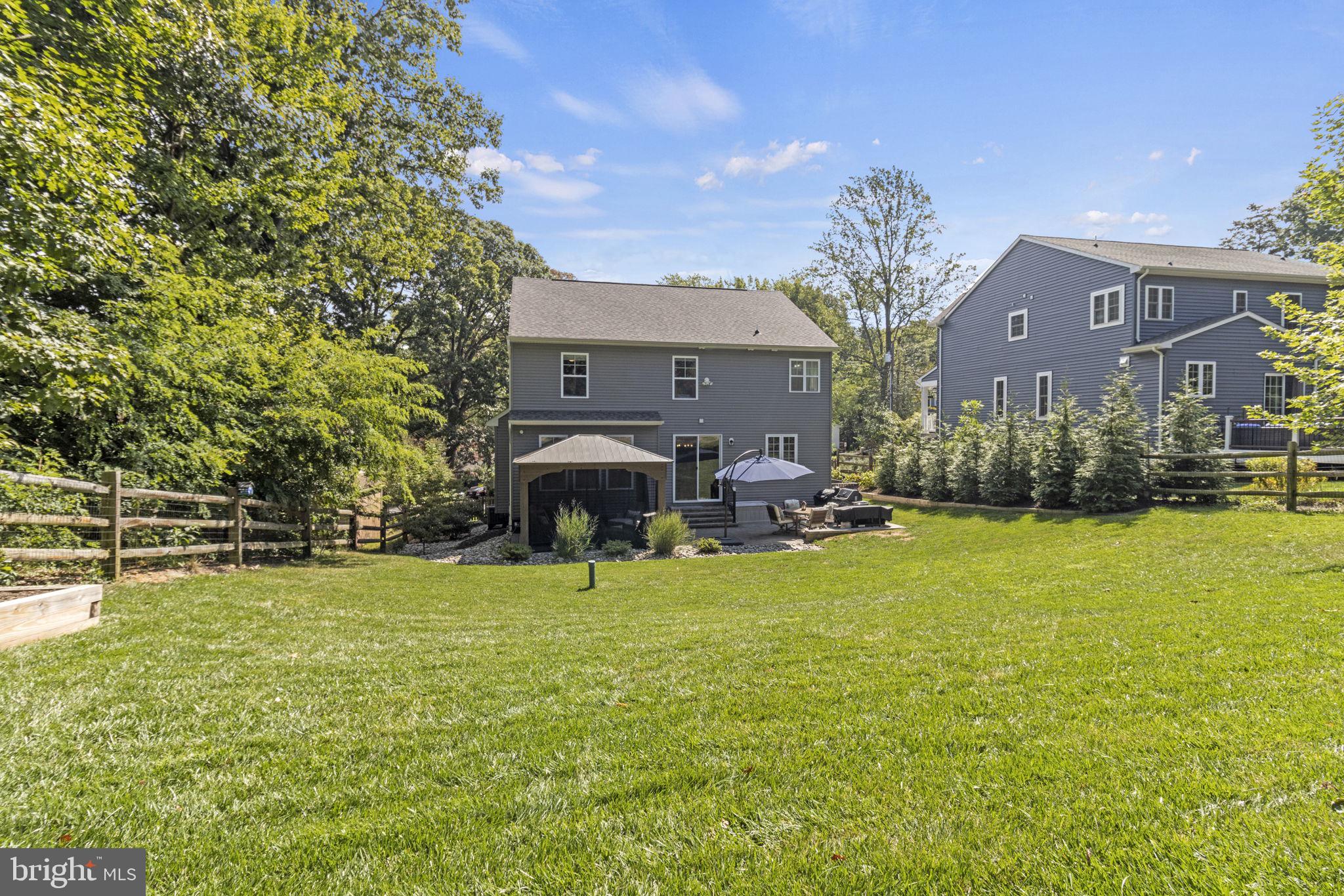 CAPE ST CLAIRE - Residential