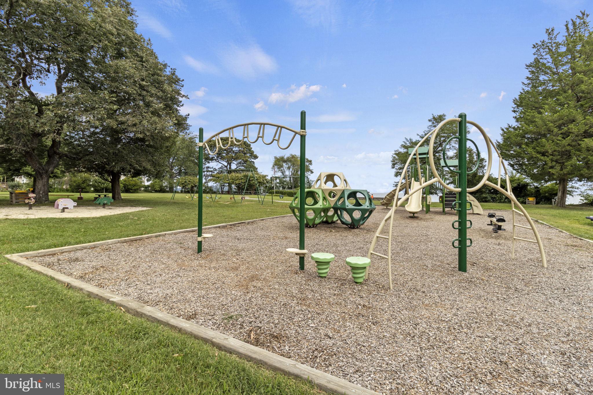 CAPE ST CLAIRE - Residential