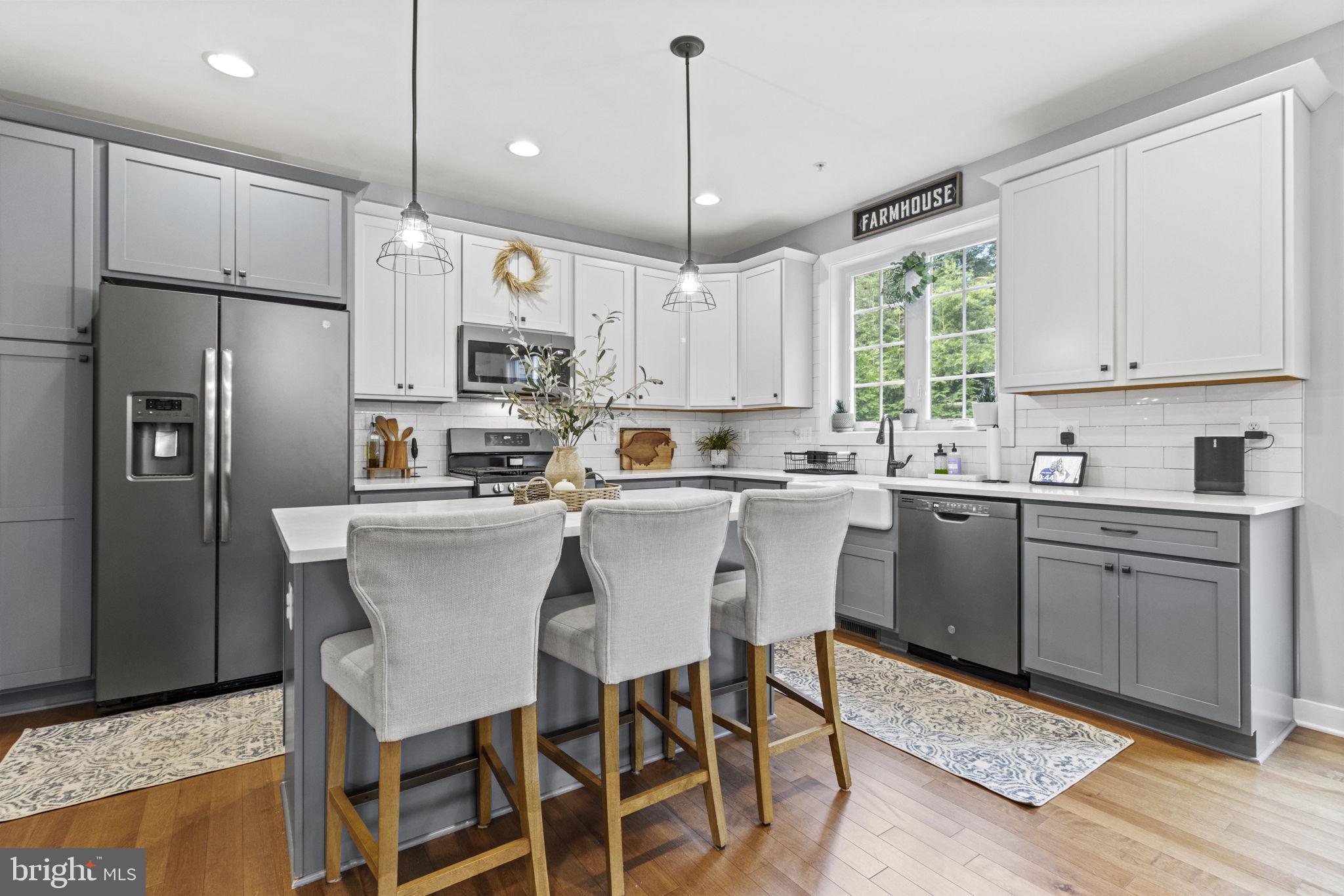 CAPE ST CLAIRE - Residential