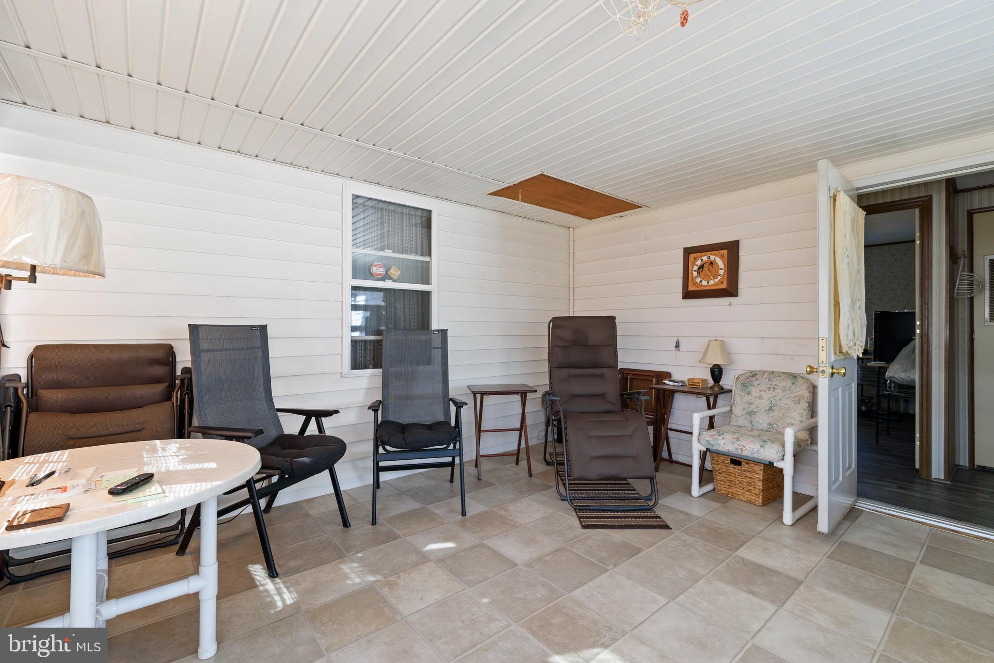 RIVER VILLAGE - Residential