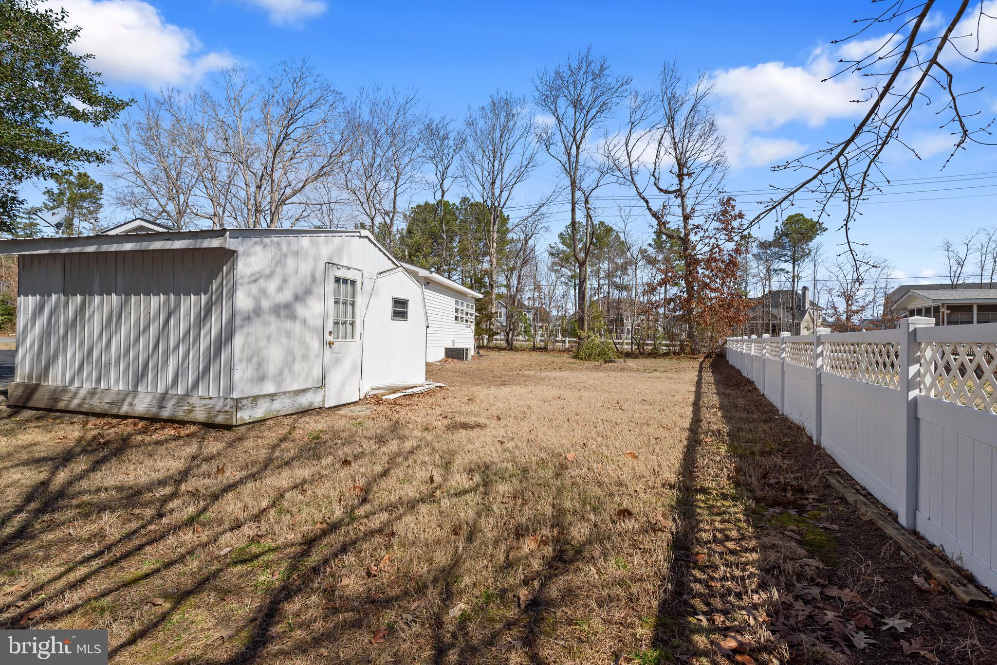 RIVER VILLAGE - Residential