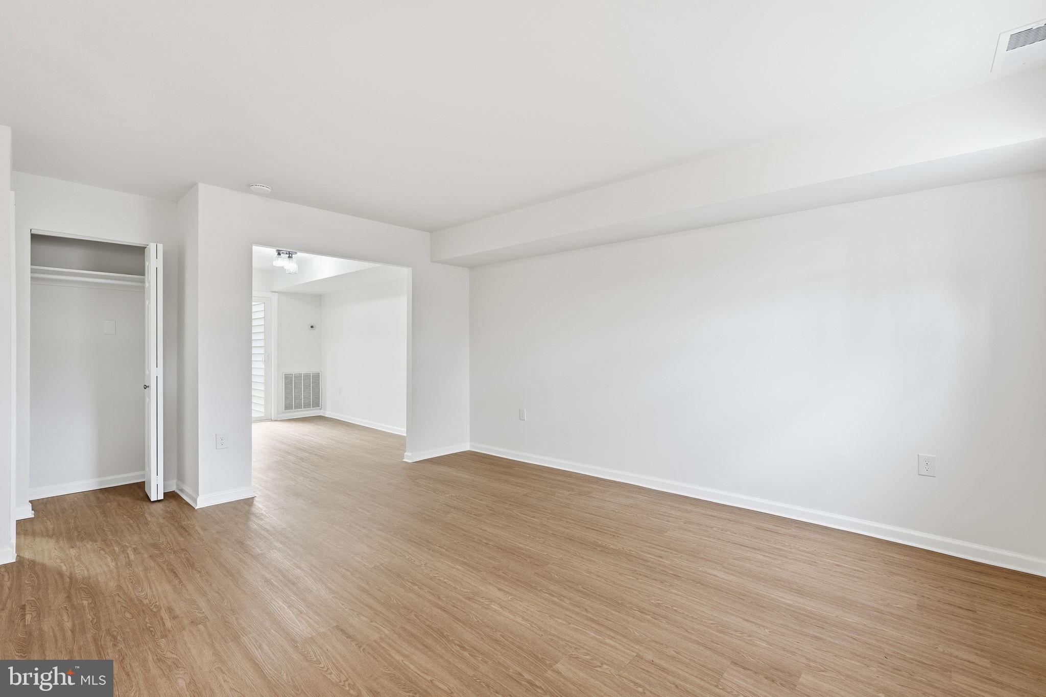 804 AZALEA DRIVE 16-804