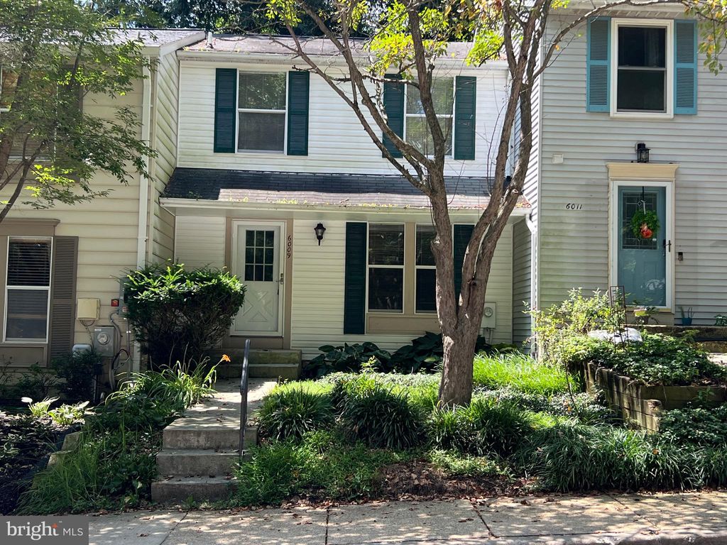 Photo of 6009 Wild Ginger Court, COLUMBIA, MD 21044 (MLS # MDHW2061382)